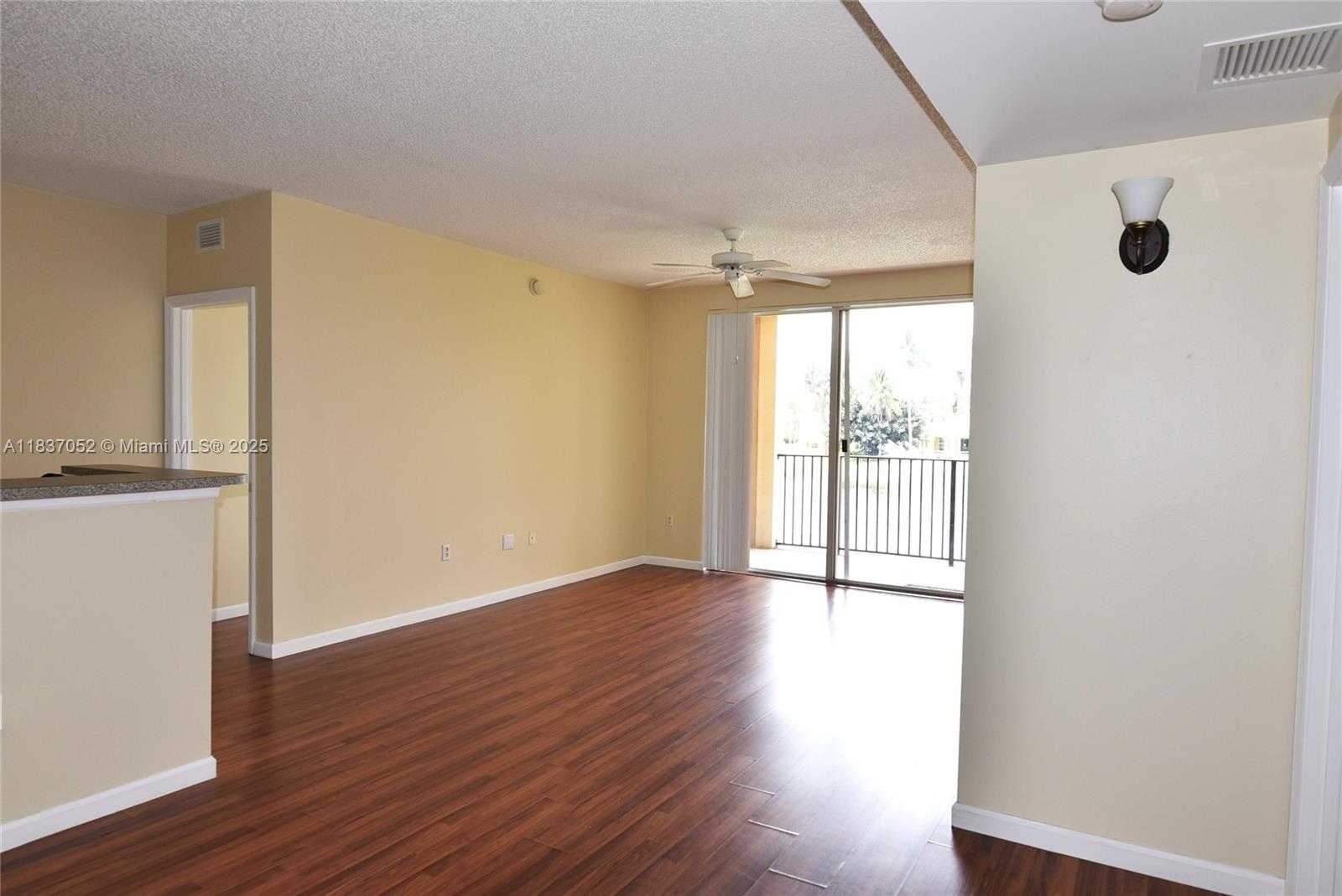 Small Image of 2151 WEST PRESERVE WAY #202, Miramar Number 8
