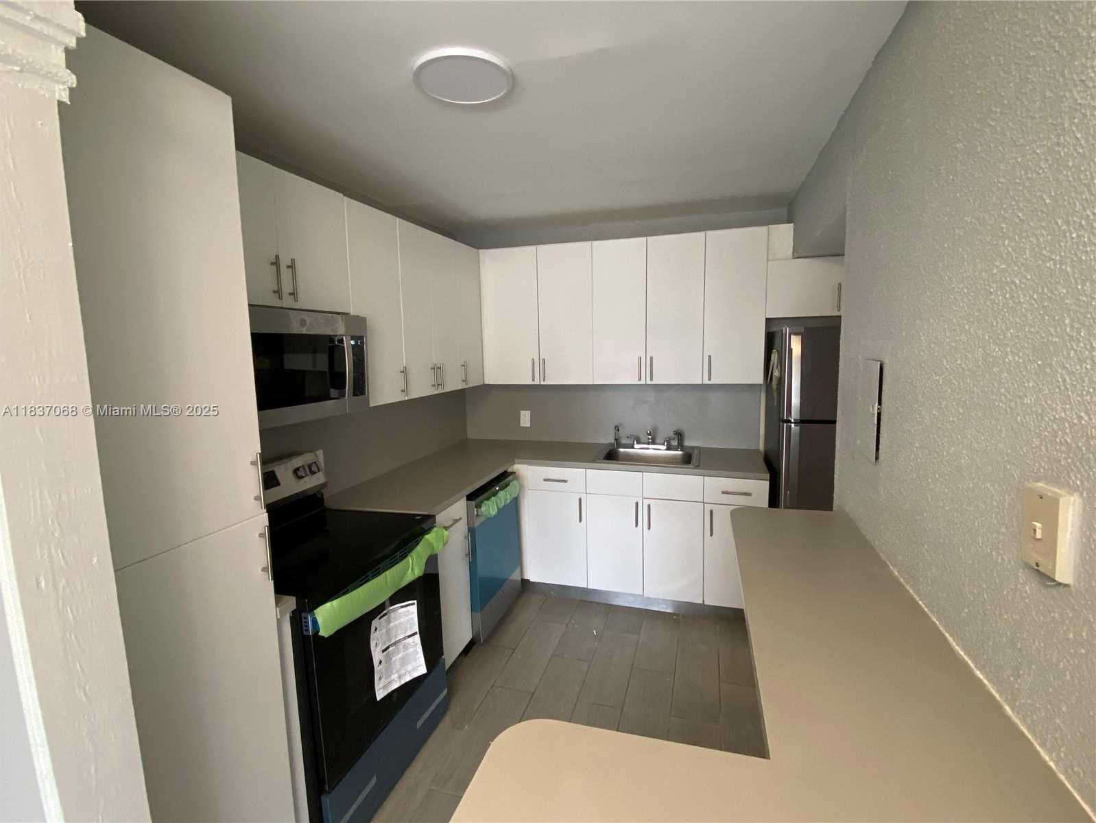 Small Image of 2025 NORTH EAST 164TH ST #807, North Miami Beach Number 11