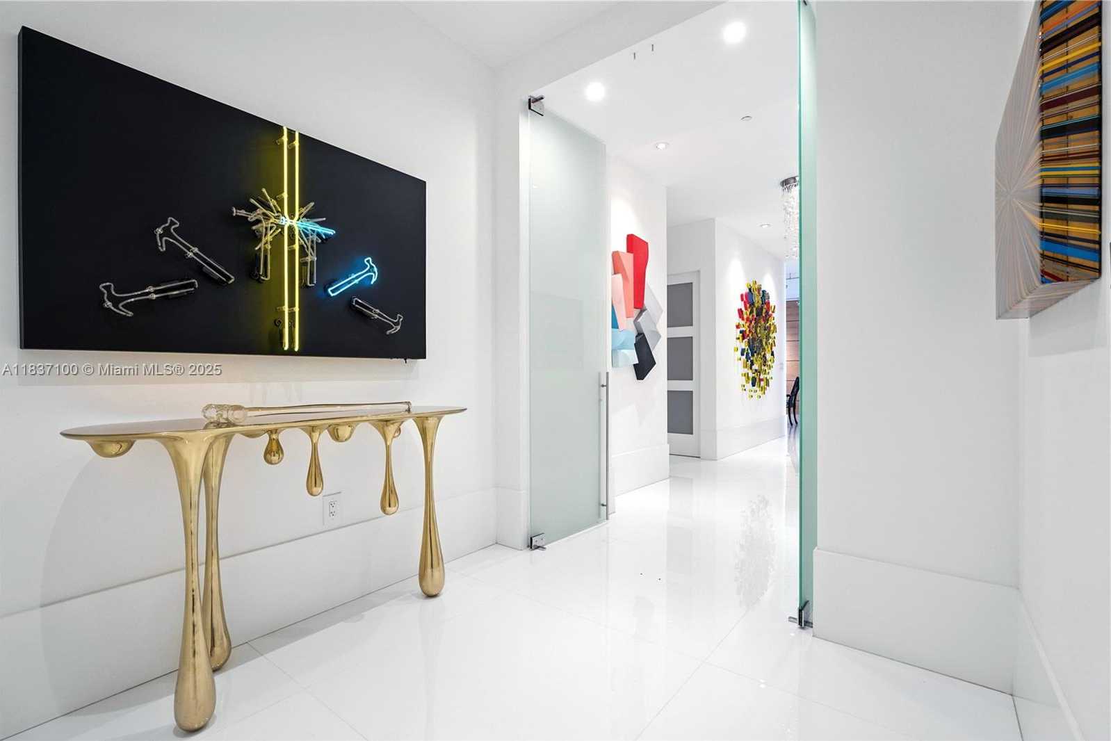 Small Image of 2675 SOUTH BAYSHORE DR #1601S, Miami Number 17