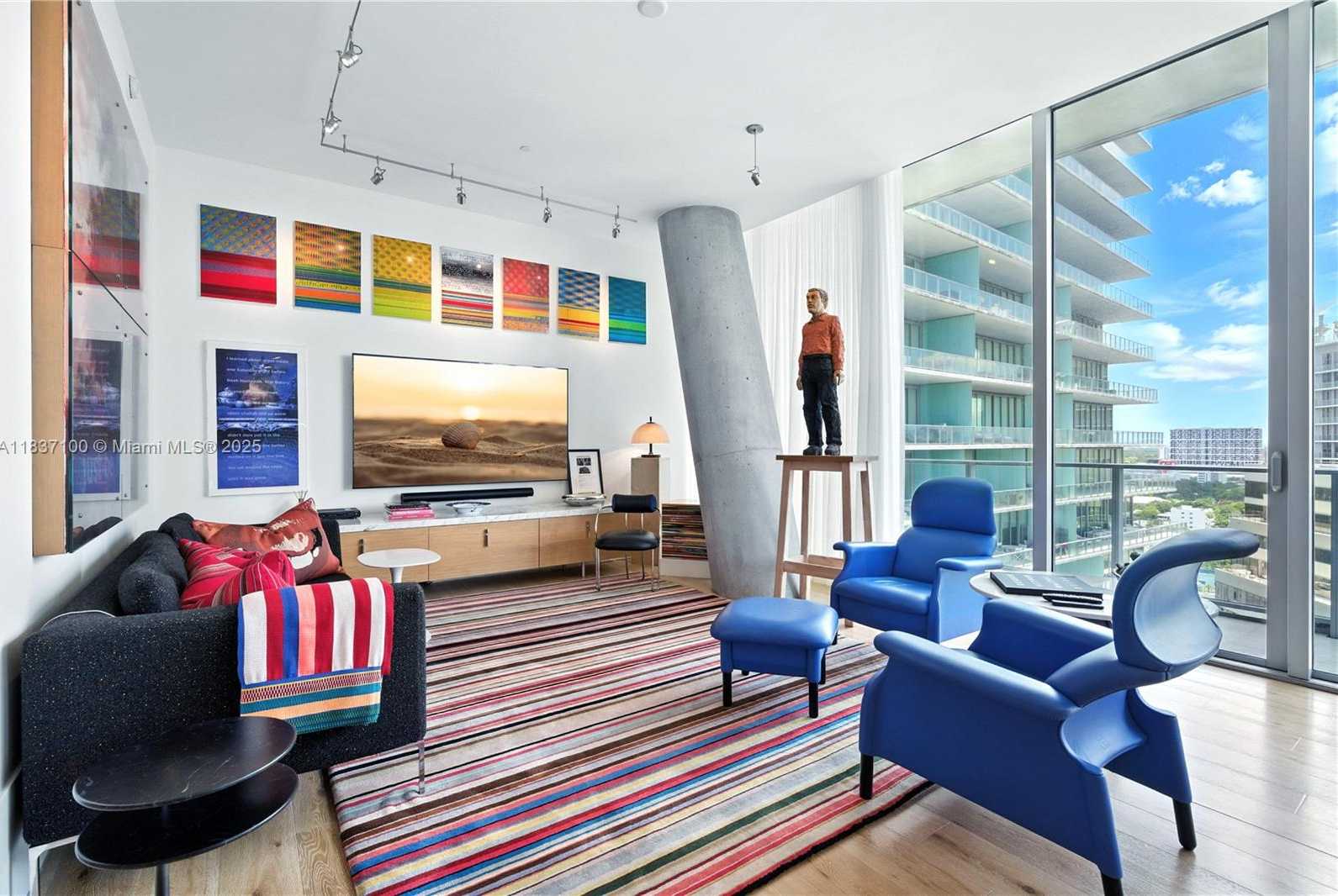 Small Image of 2675 SOUTH BAYSHORE DR #1601S, Miami Number 2