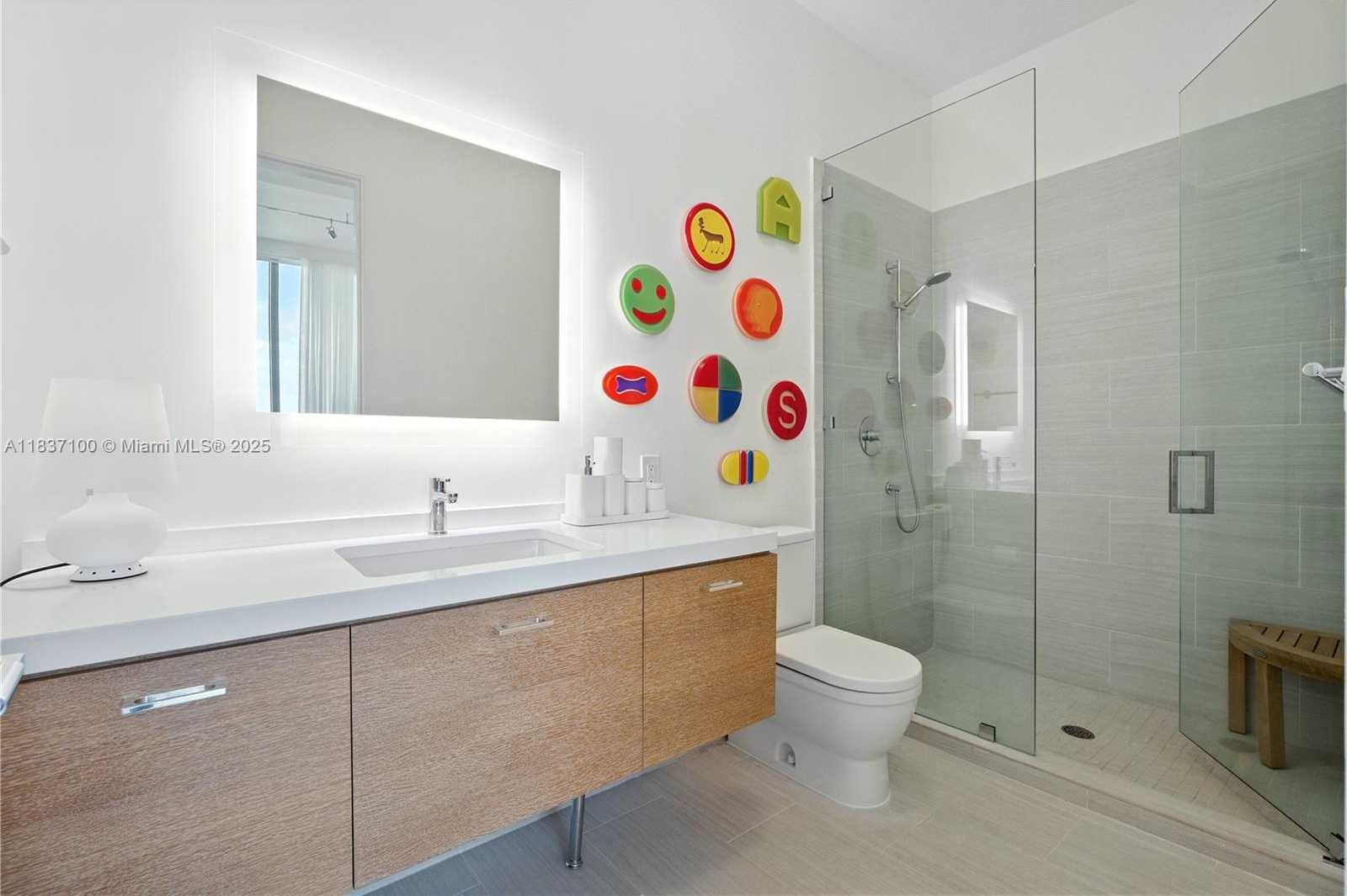 Small Image of 2675 SOUTH BAYSHORE DR #1601S, Miami Number 33