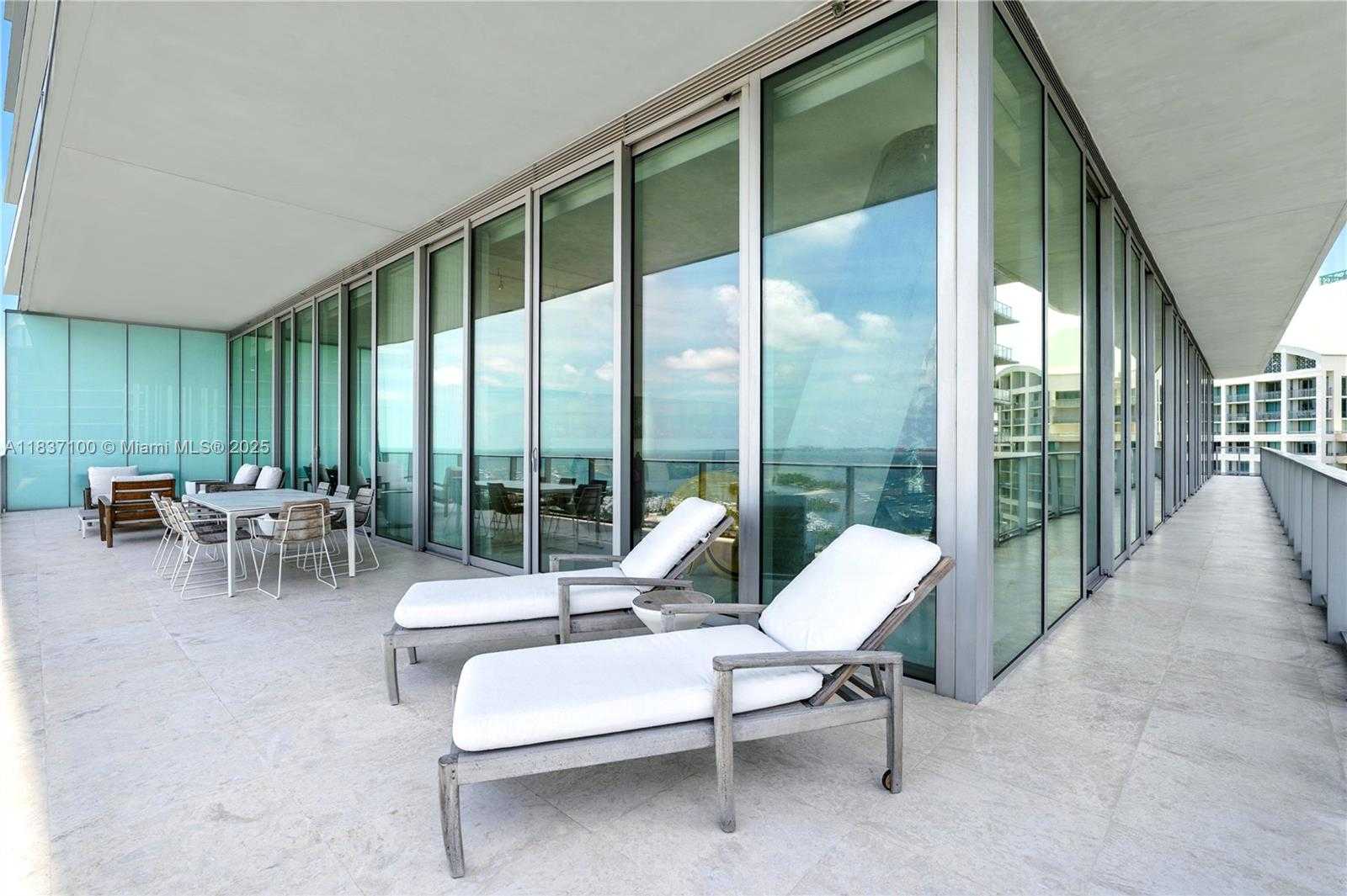 Small Image of 2675 SOUTH BAYSHORE DR #1601S, Miami Number 7
