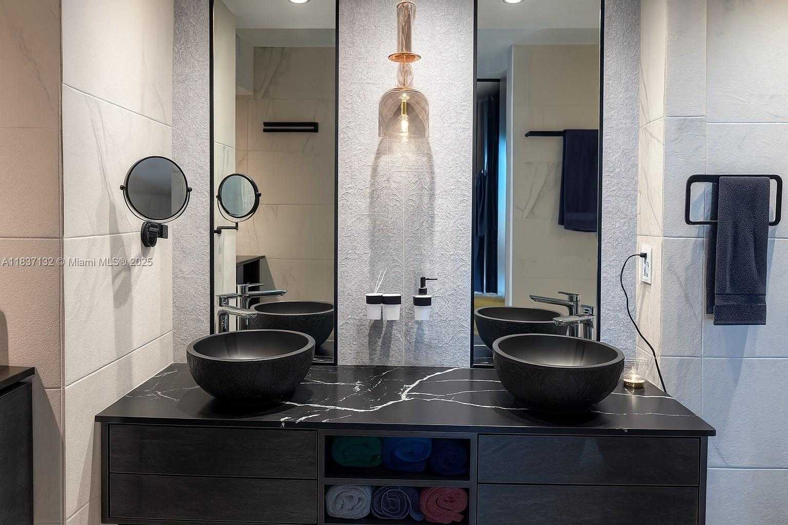 Small Image of 20379 WEST COUNTRY CLUB DR #2333, Aventura Number 22