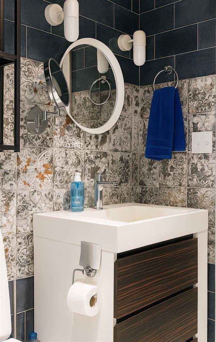 Small Image of 20379 WEST COUNTRY CLUB DR #2333, Aventura Number 23