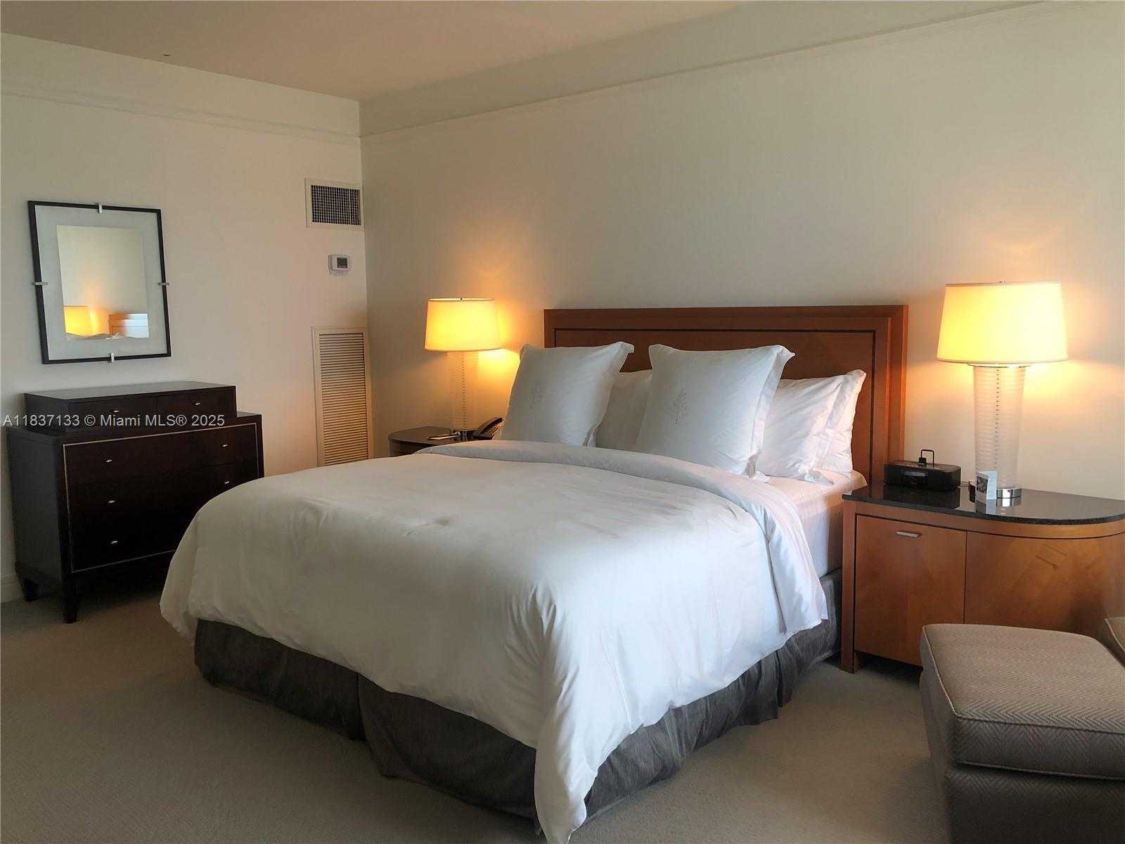 Small Image of 1435 BRICKELL AVE #3106, Miami Number 18
