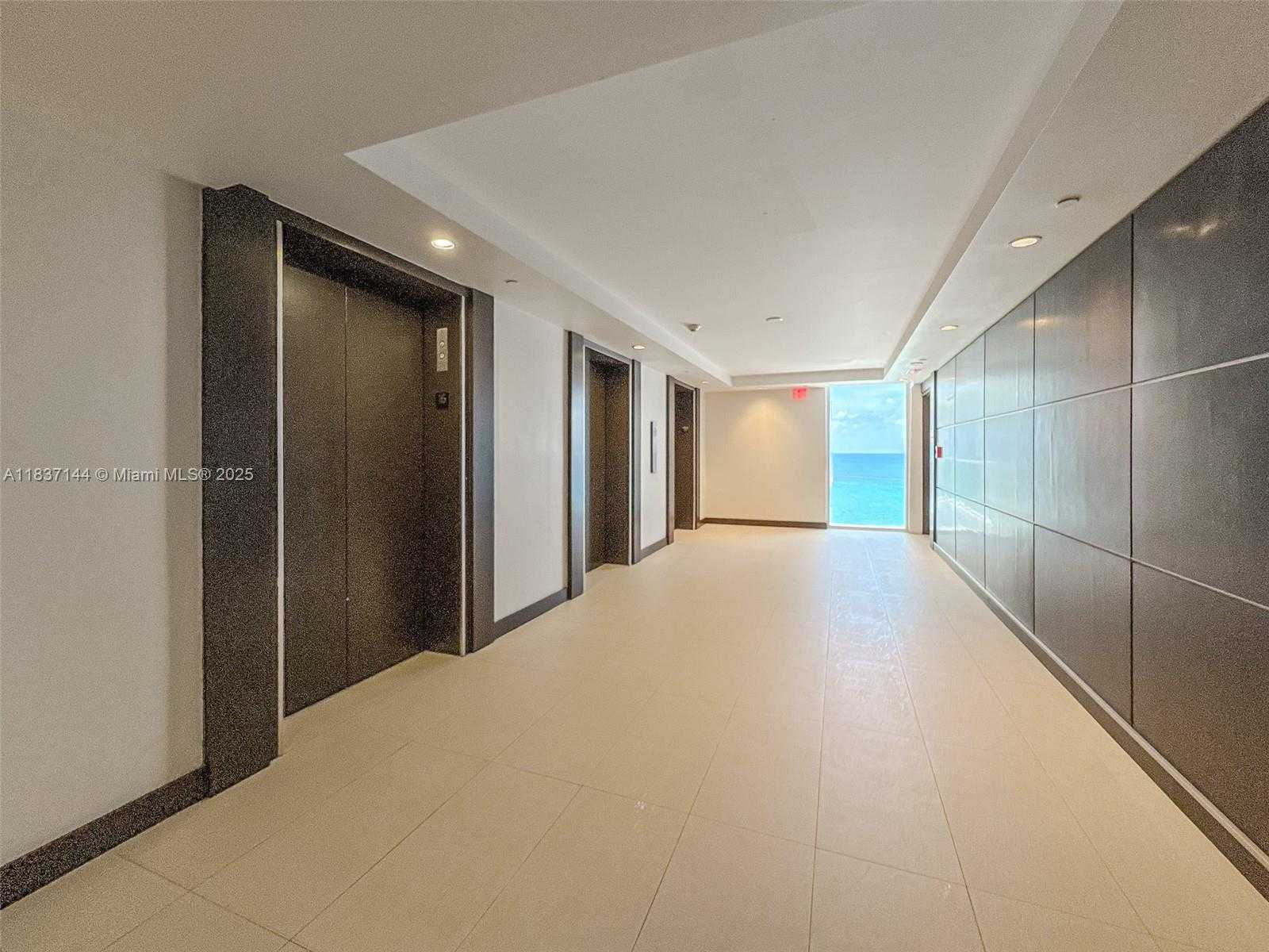 Small Image of 5701 COLLINS AVE #1611, Miami Beach Number 33