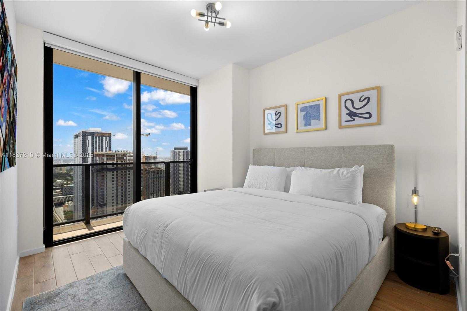 Small Image of 398 NORTH EAST 5TH ST #3219, Miami Number 19