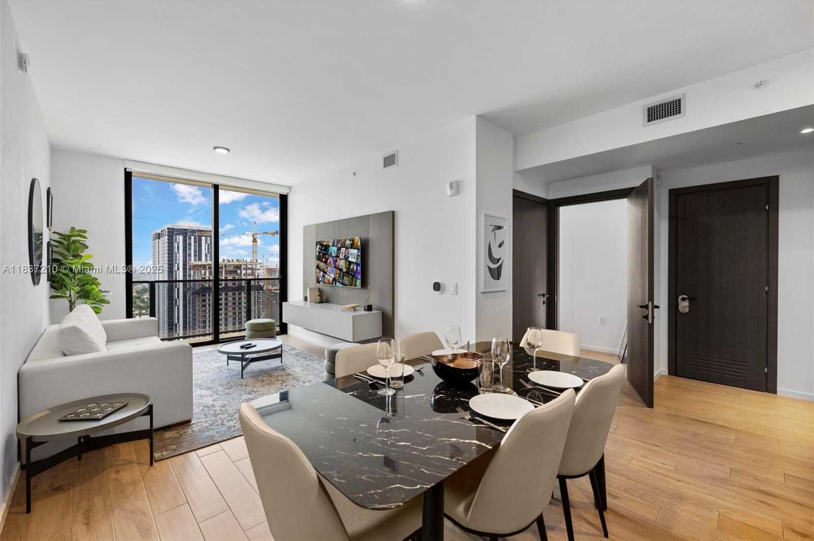 Small Image of 398 NORTH EAST 5TH ST #3219, Miami Number 6