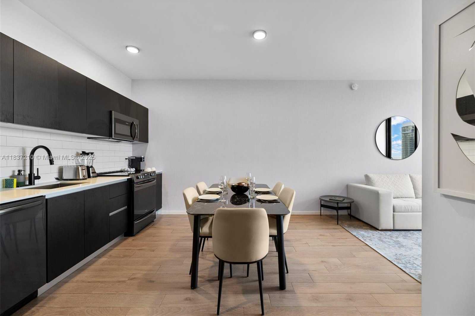 Small Image of 398 NORTH EAST 5TH ST #3219, Miami Number 7