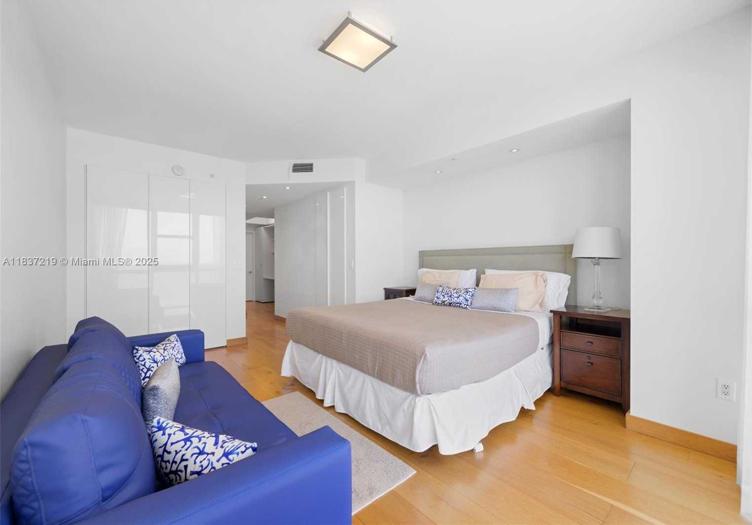 Small Image of 18201 COLLINS AVE #1006, Sunny Isles Beach Number 13