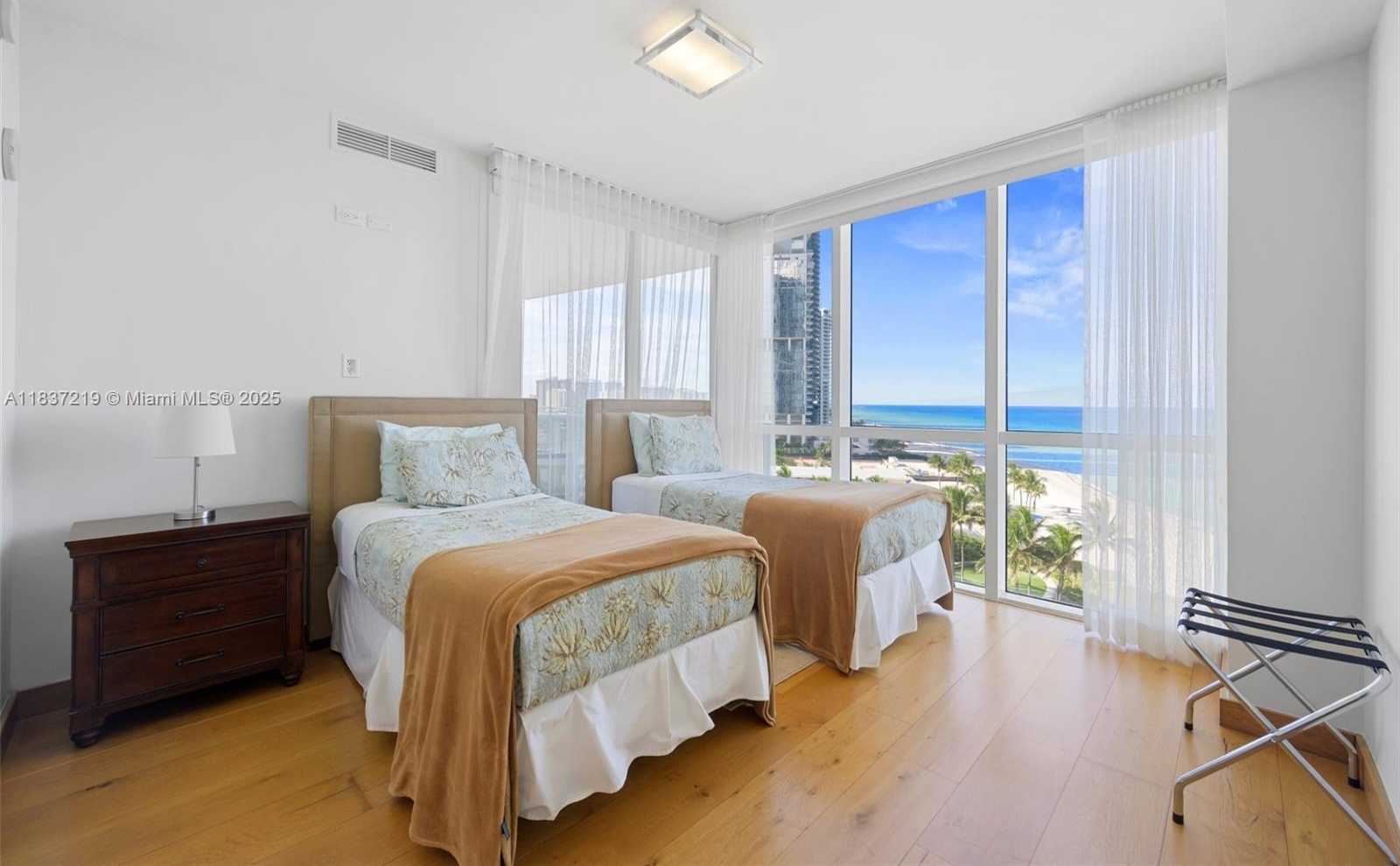 Small Image of 18201 COLLINS AVE #1006, Sunny Isles Beach Number 18