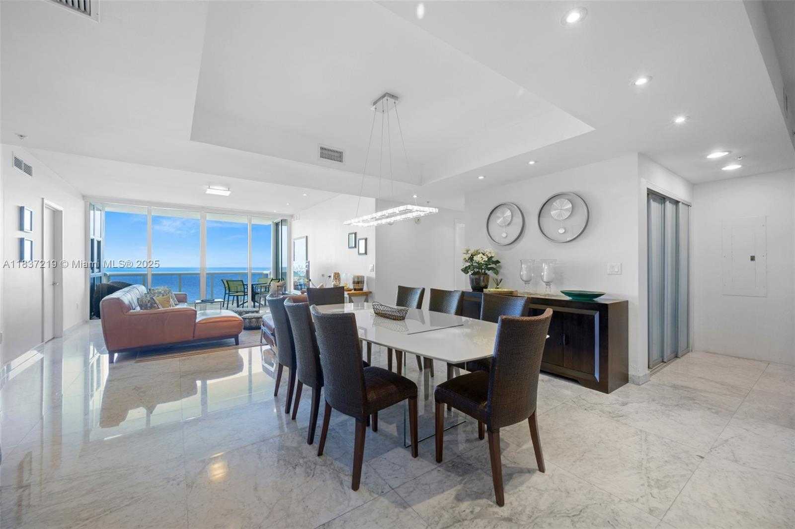 Small Image of 18201 COLLINS AVE #1006, Sunny Isles Beach Number 4