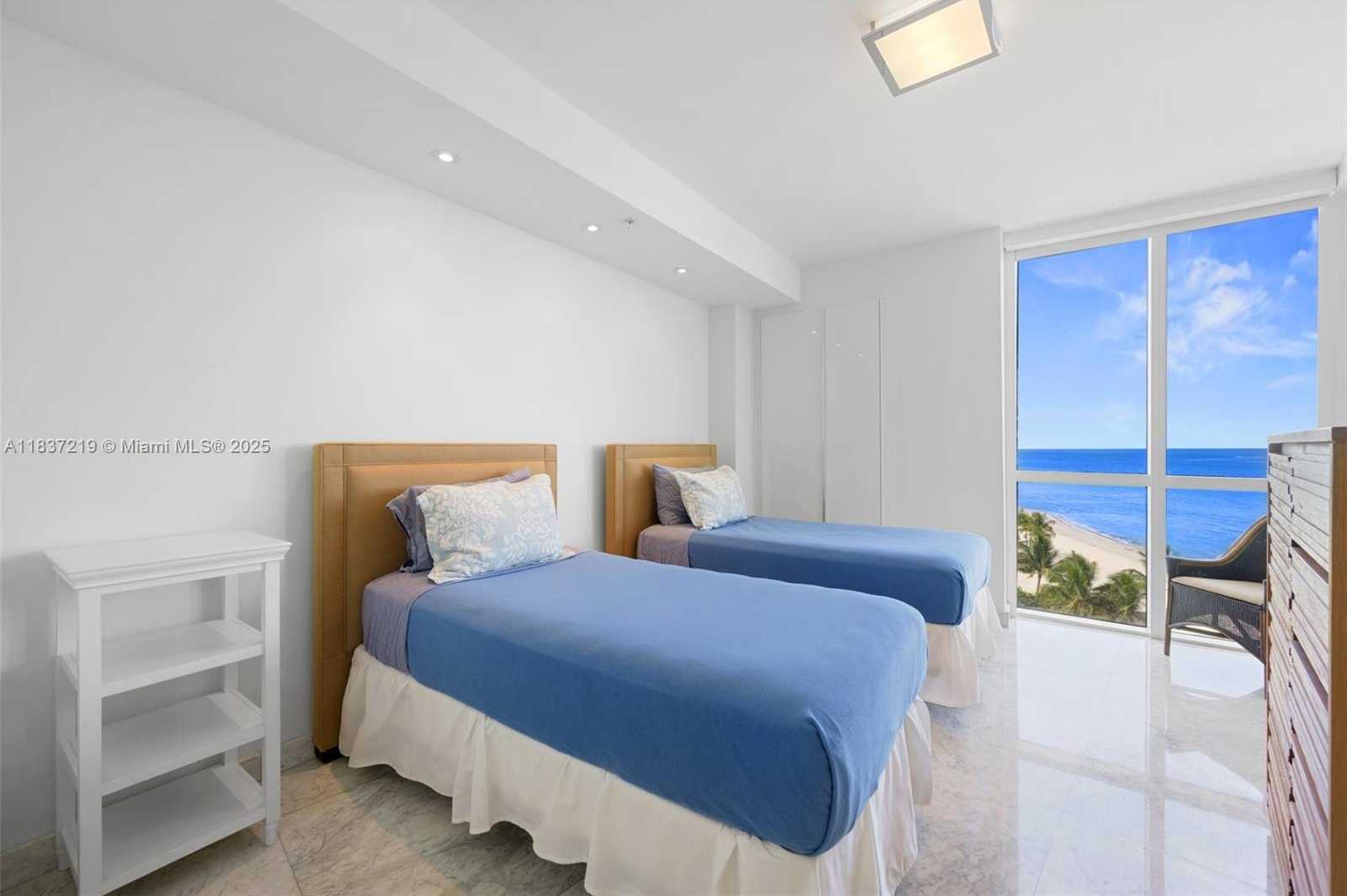 Small Image of 18201 COLLINS AVE #1006, Sunny Isles Beach Number 9