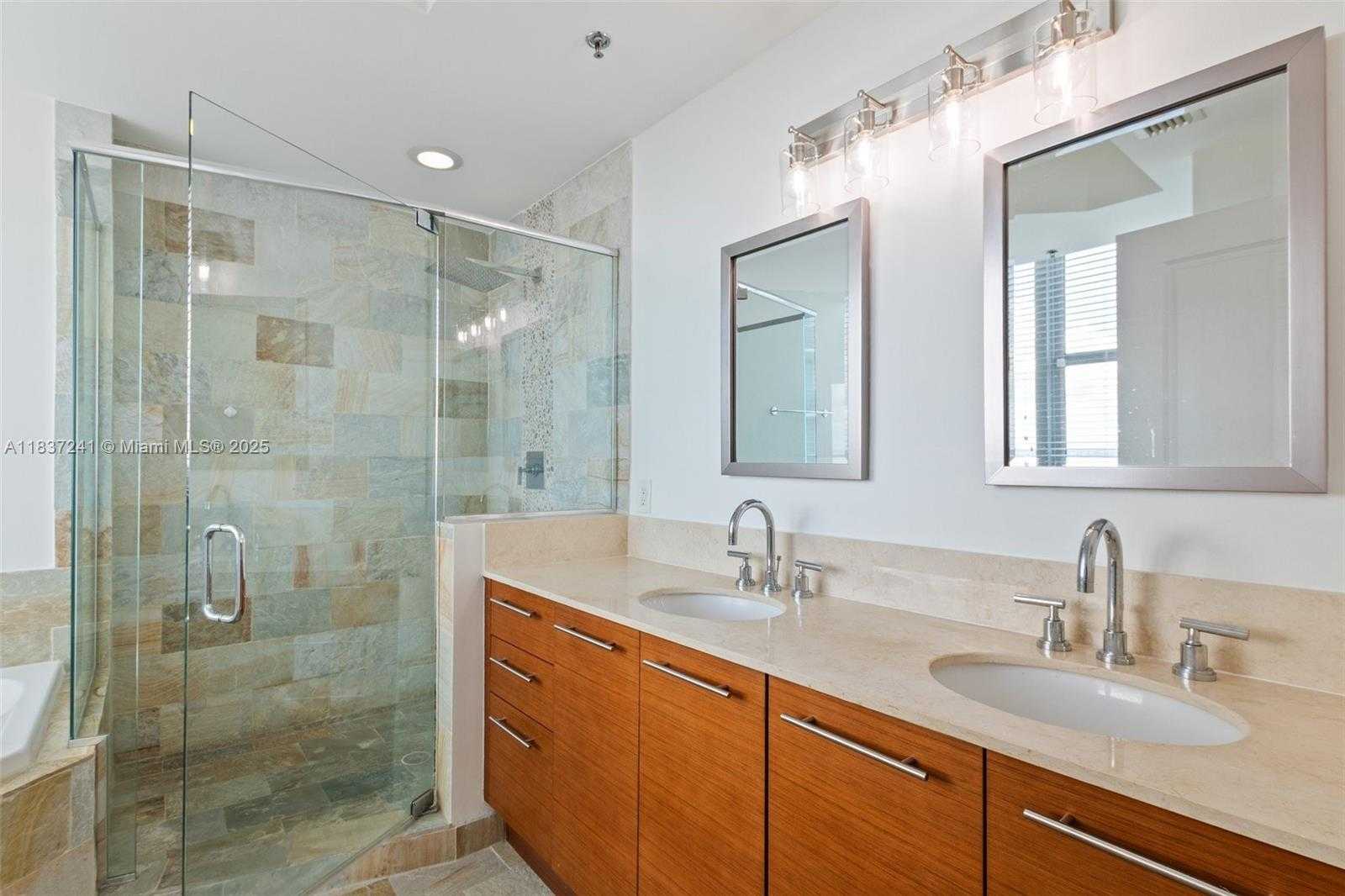 Small Image of 2681 NORTH FLAMINGO RD #2508S, Sunrise Number 13