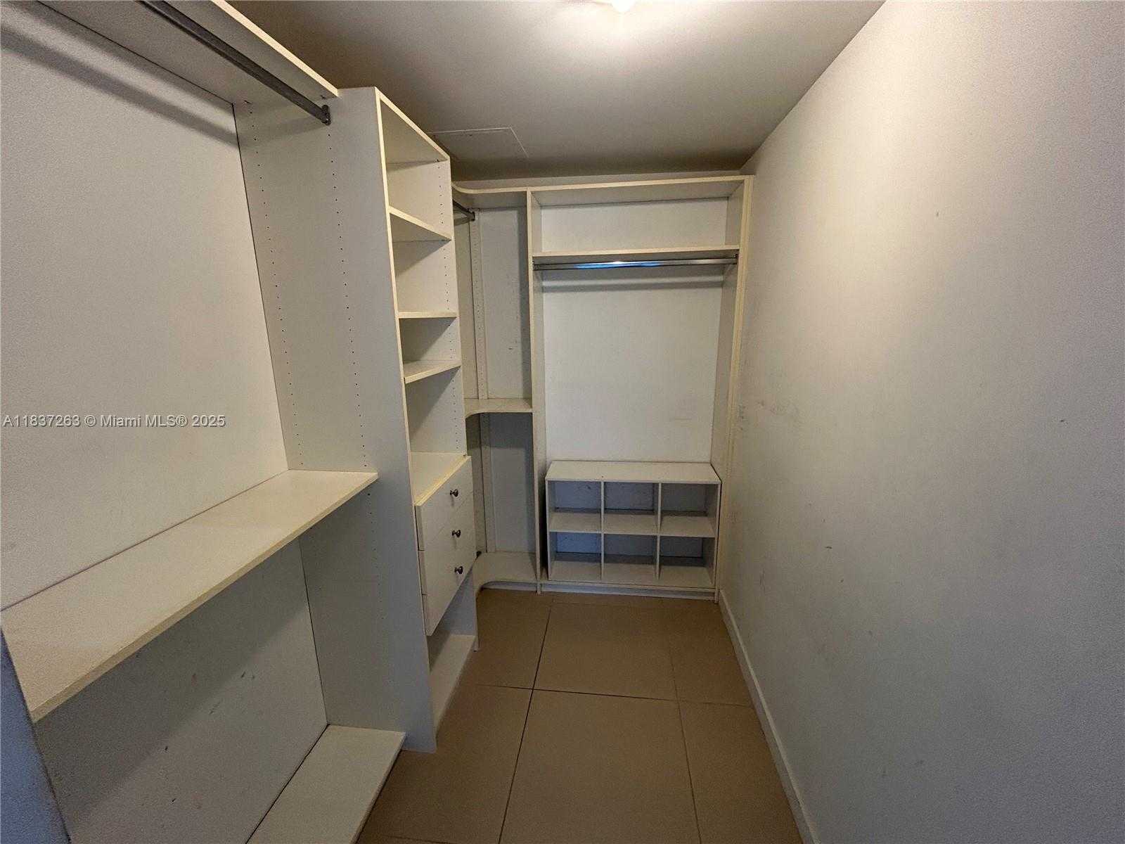 Small Image of 31 SOUTH EAST 6TH ST #407, Miami Number 9