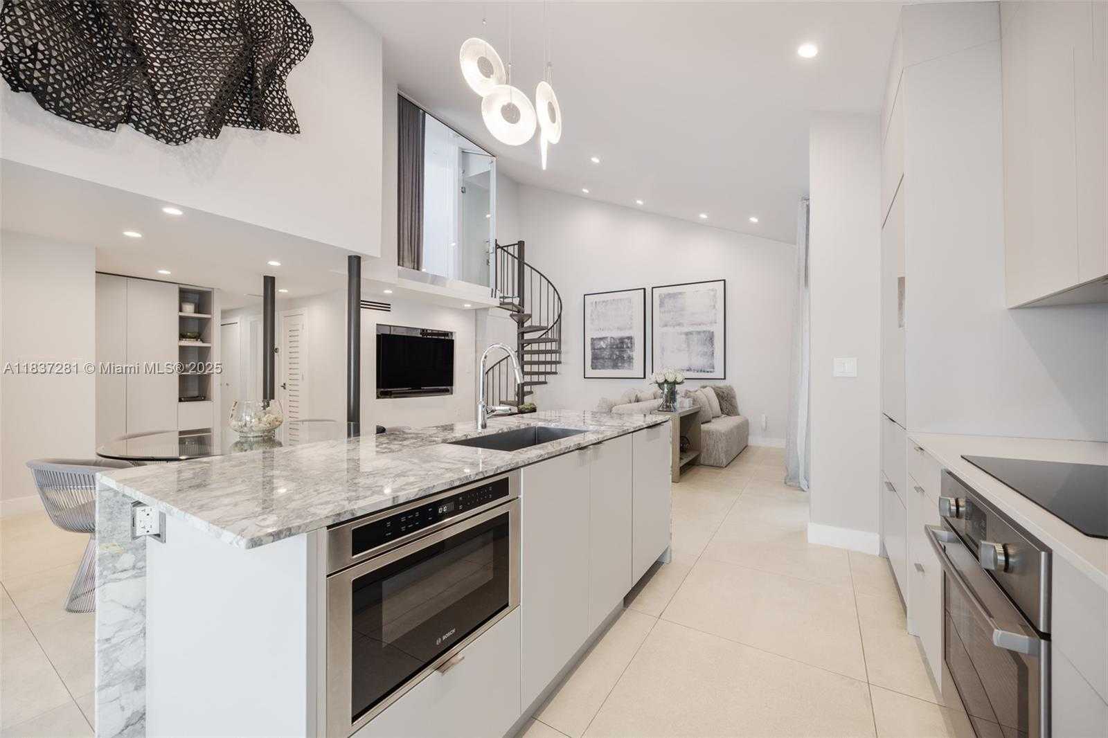 Small Image of 7045 SOUTH WEST 67TH AVE #40, South Miami Number 10
