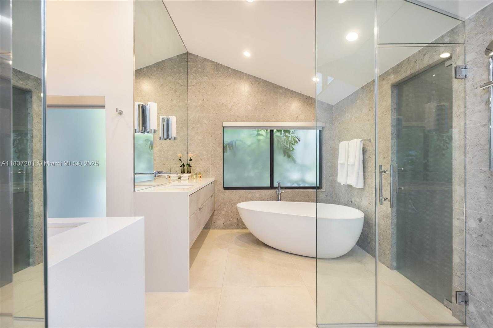 Small Image of 7045 SOUTH WEST 67TH AVE #40, South Miami Number 19