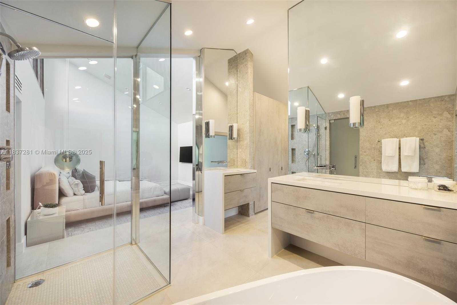 Small Image of 7045 SOUTH WEST 67TH AVE #40, South Miami Number 20