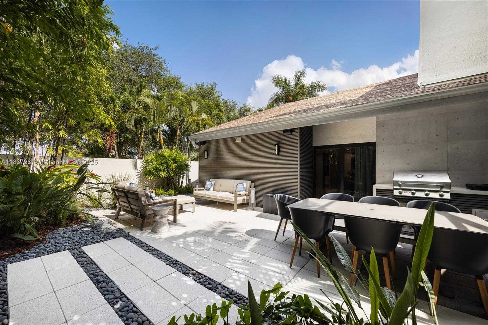 Small Image of 7045 SOUTH WEST 67TH AVE #40, South Miami Number 32