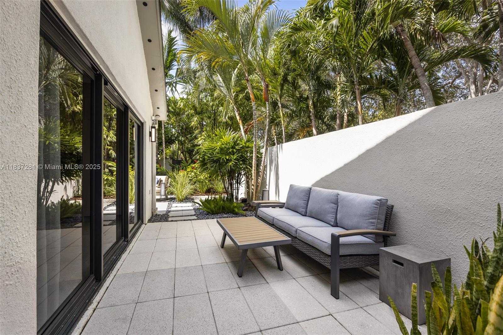 Small Image of 7045 SOUTH WEST 67TH AVE #40, South Miami Number 37