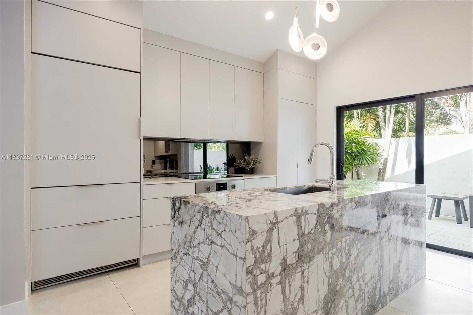 Small Image of 7045 SOUTH WEST 67TH AVE #40, South Miami Number 8