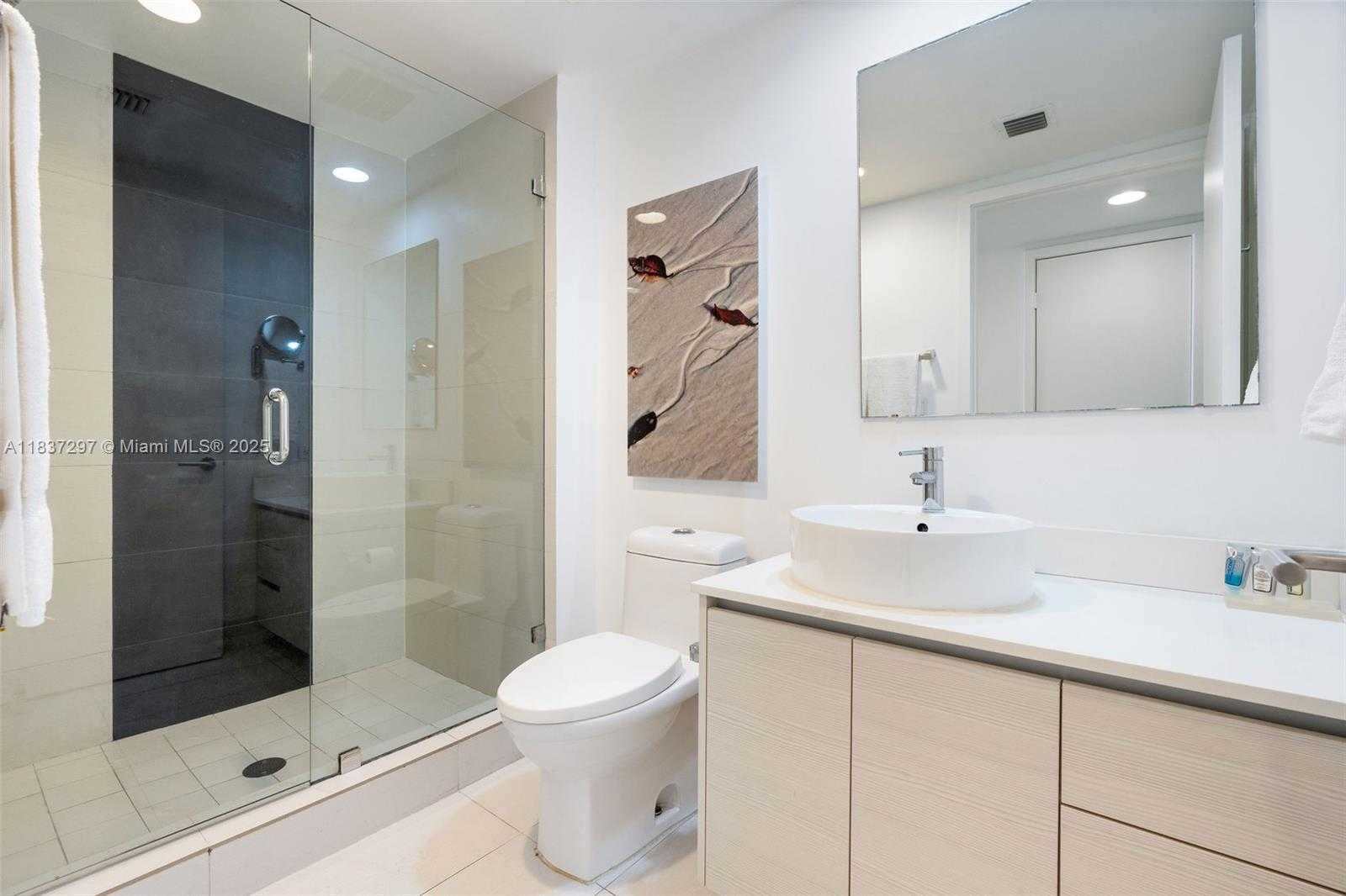 Small Image of 2602 EAST HALLANDALE BEACH BLVD #R1105, Hallandale Beach Number 15