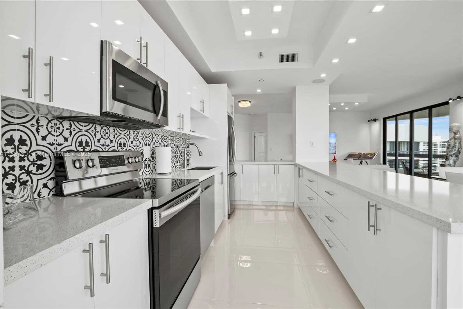Small Image of 19101 NORTH EAST 36TH CT #3107, Aventura Number 14