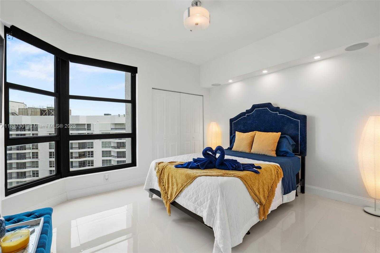 Small Image of 19101 NORTH EAST 36TH CT #3107, Aventura Number 23