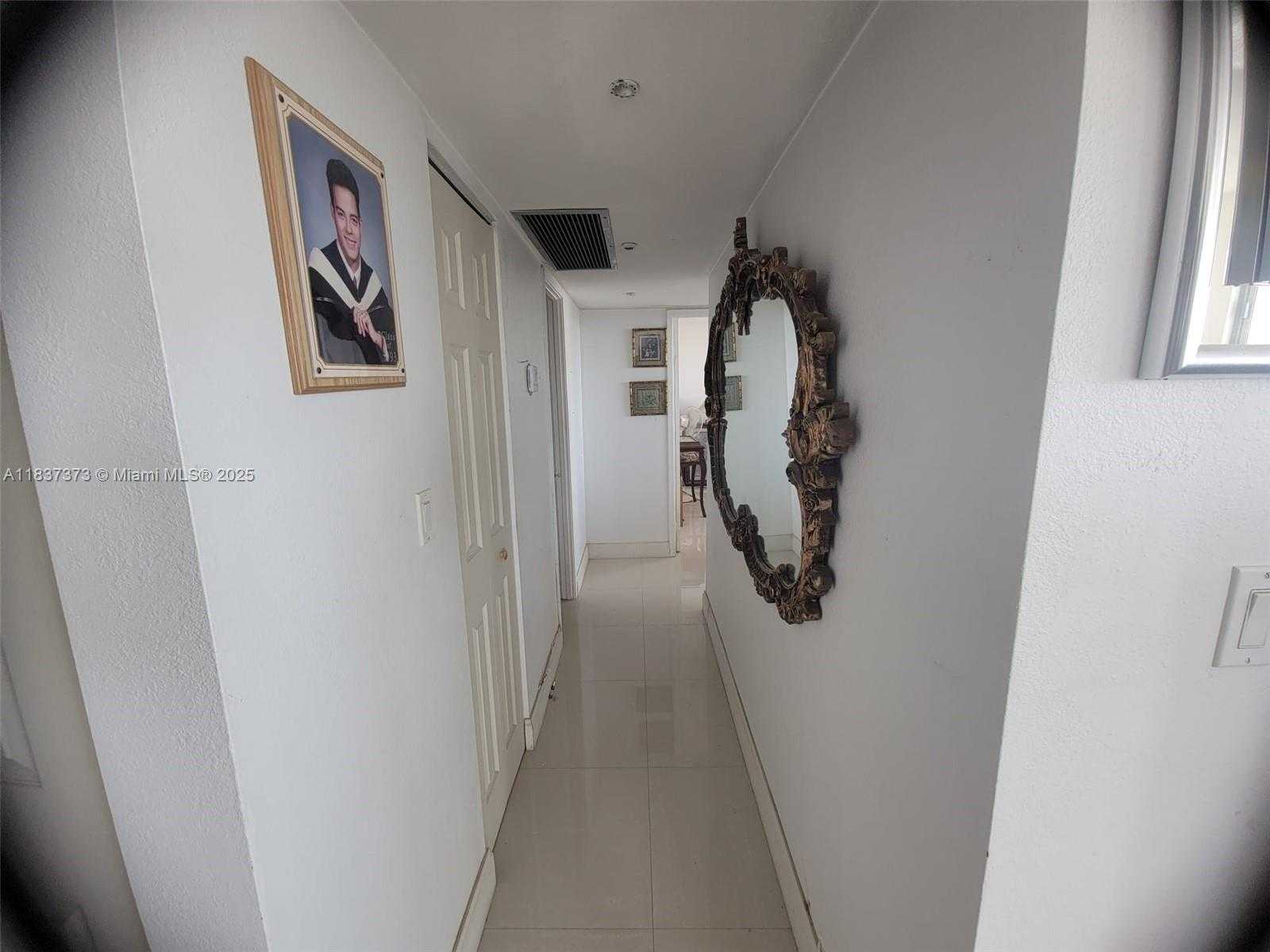 Small Image of 7135 COLLINS AVE #1035, Miami Beach Number 18