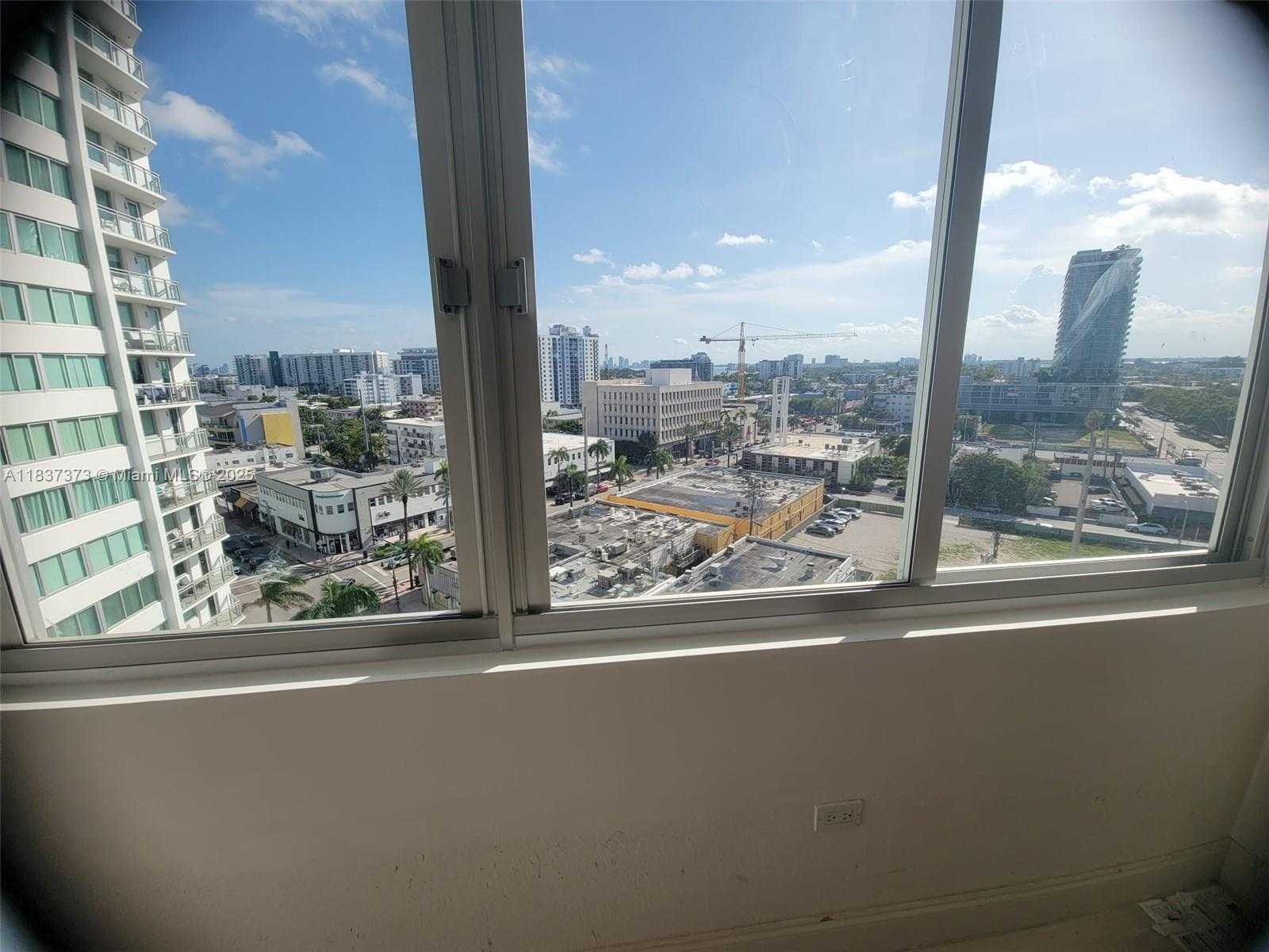 Small Image of 7135 COLLINS AVE #1035, Miami Beach Number 19