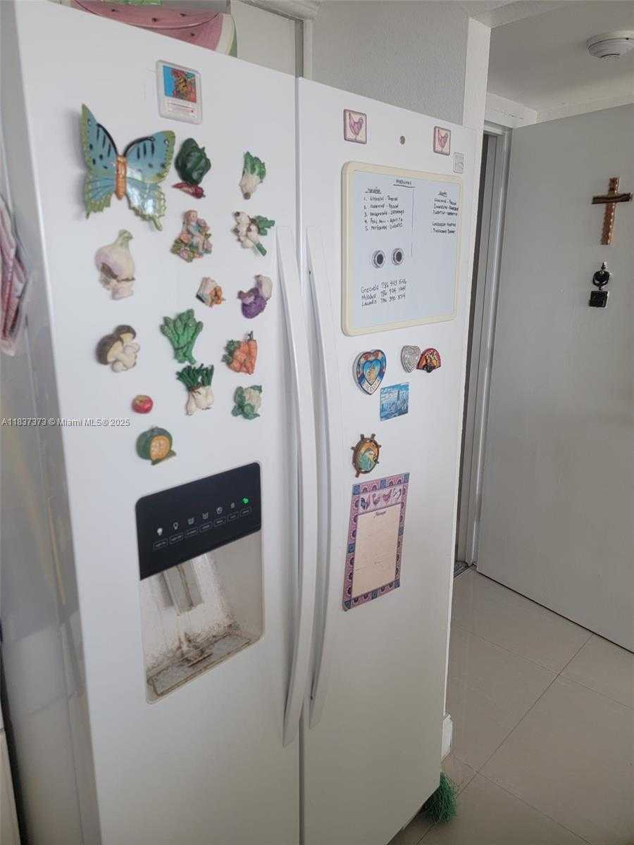 Small Image of 7135 COLLINS AVE #1035, Miami Beach Number 8