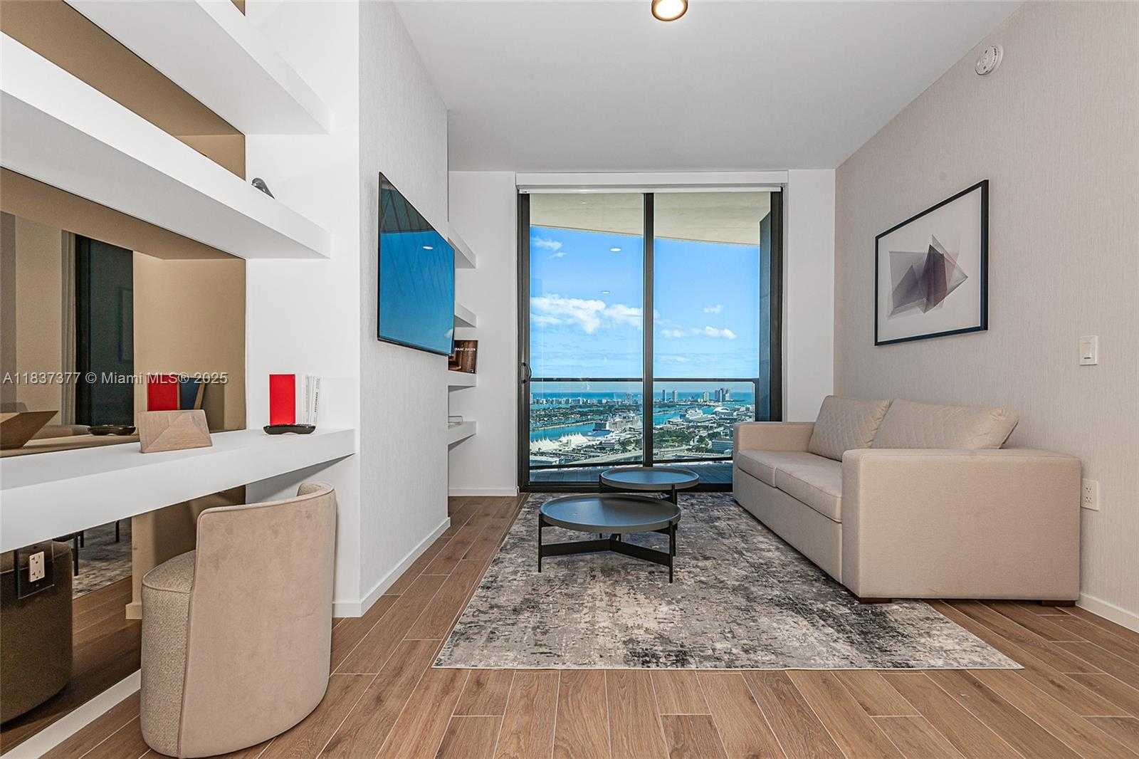 Small Image of 398 NORTH EAST 5TH ST #3711, Miami Number 4