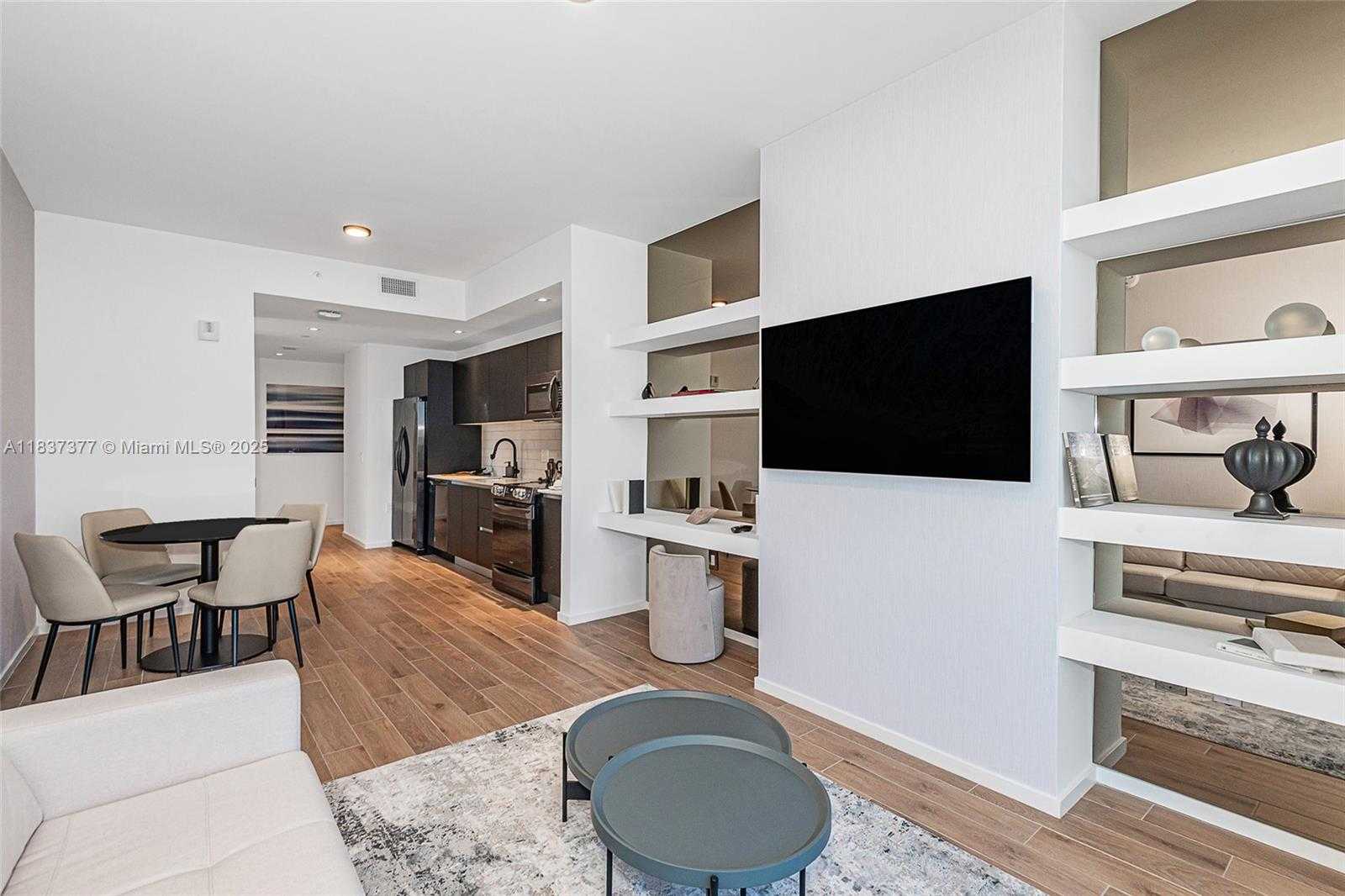 Small Image of 398 NORTH EAST 5TH ST #3711, Miami Number 7