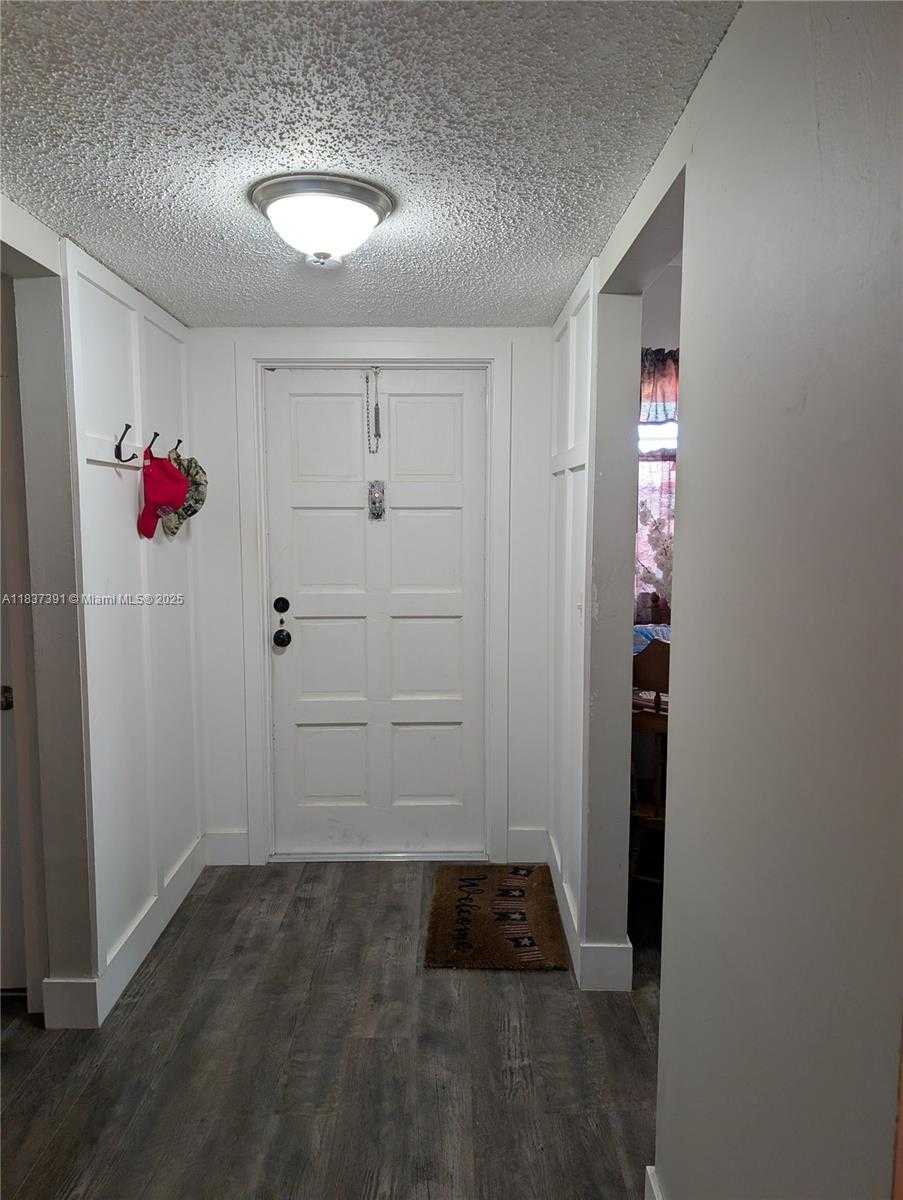 Small Image of 6751 CYPRESS RD #405, Plantation Number 8