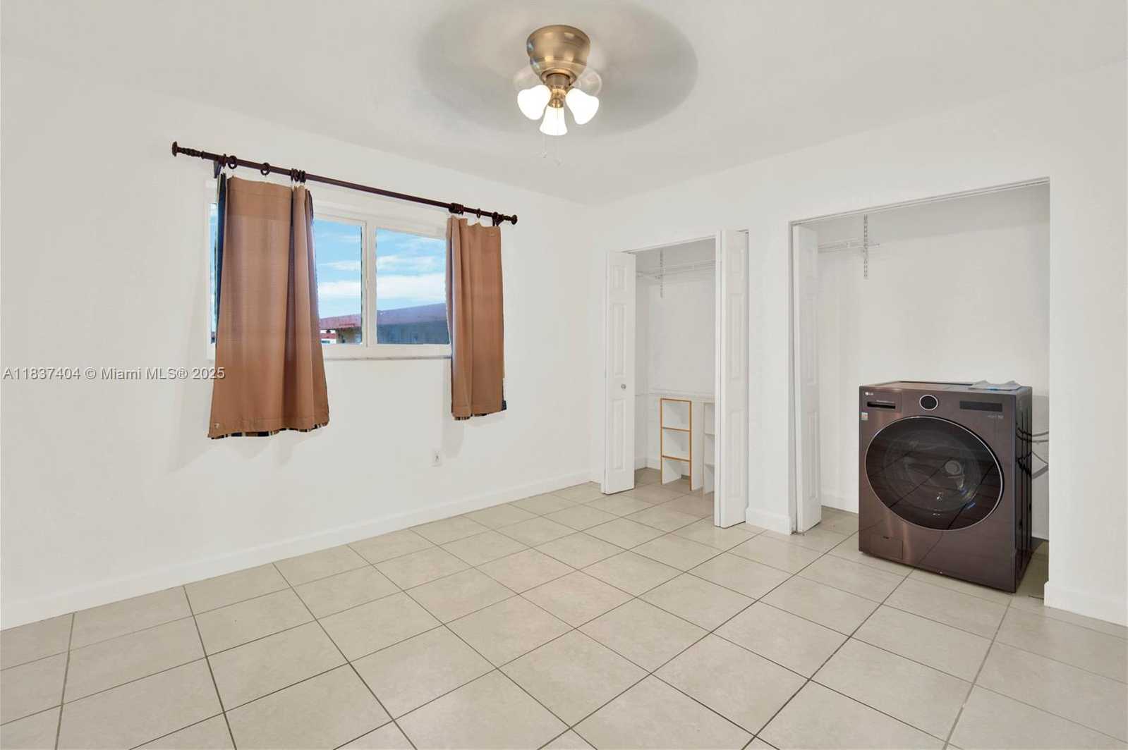 Small Image of 1990 WEST 56TH ST #1407, Hialeah Number 18