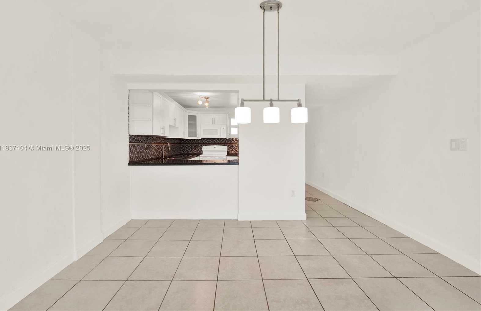 Small Image of 1990 WEST 56TH ST #1407, Hialeah Number 2