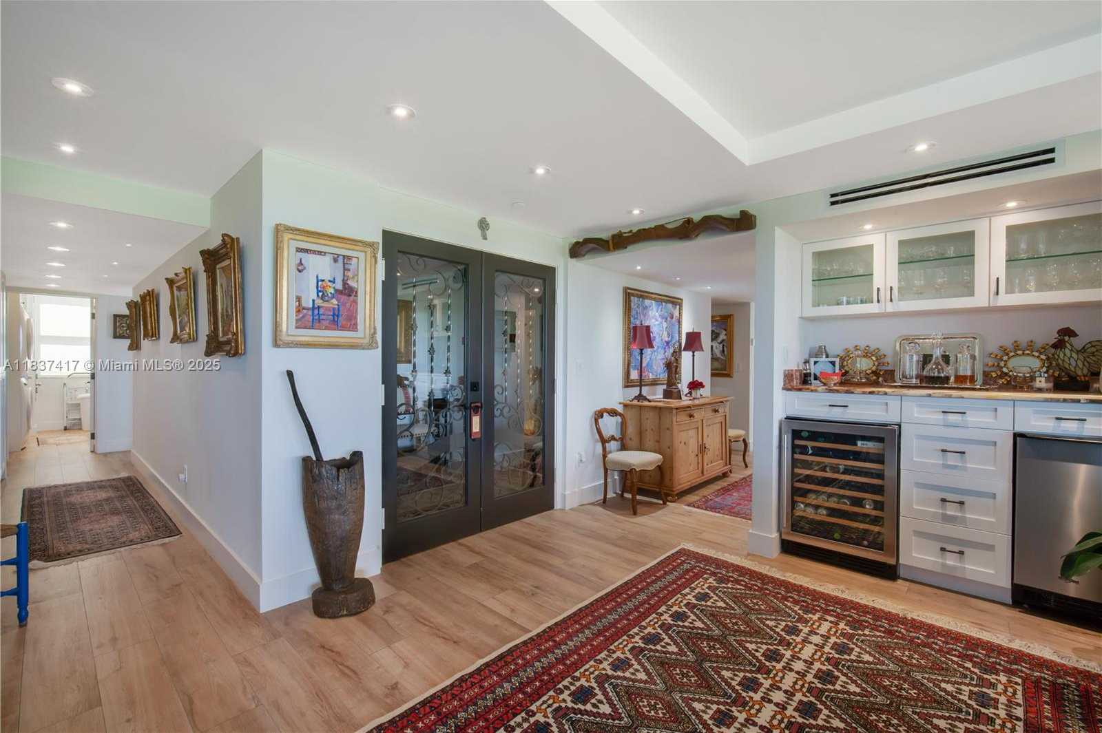 Small Image of 700 CORAL WAY #4, Coral Gables Number 10