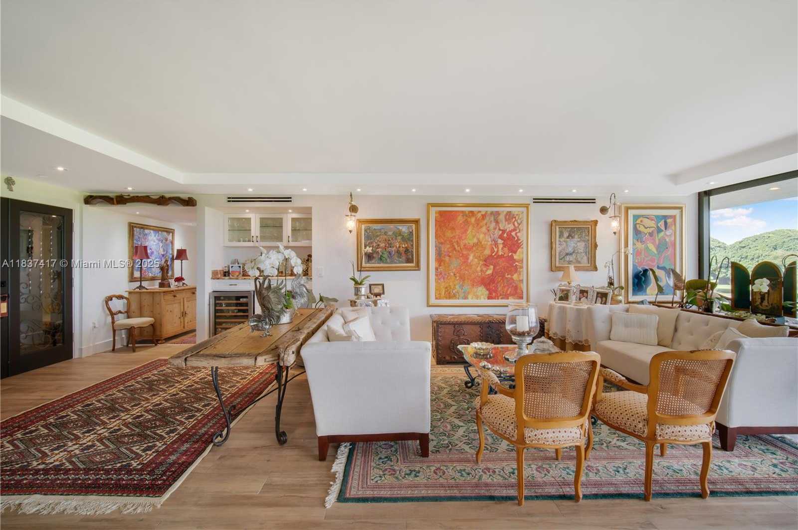 Small Image of 700 CORAL WAY #4, Coral Gables Number 2