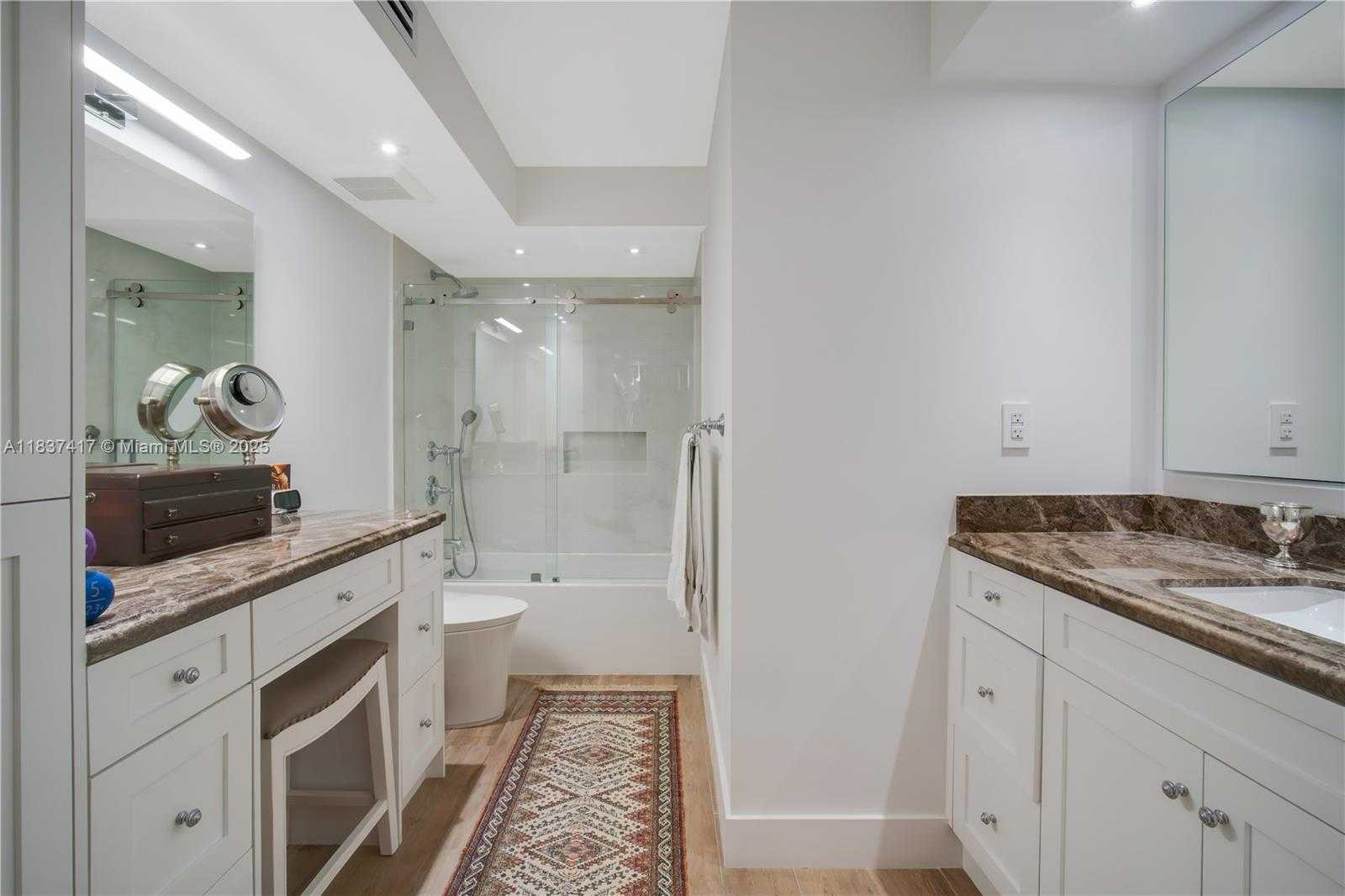 Small Image of 700 CORAL WAY #4, Coral Gables Number 27