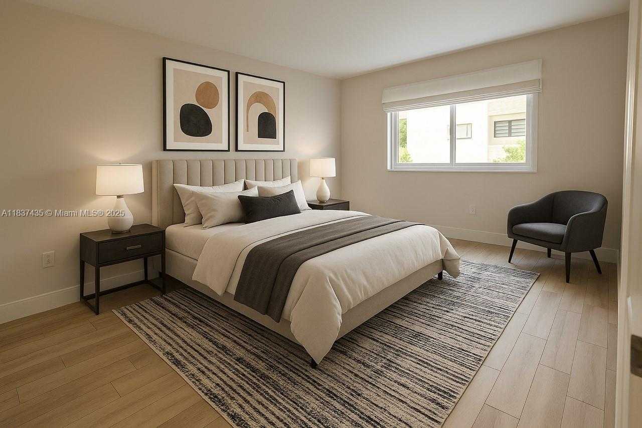 Small Image of 50 OCEAN LANE DR #404, Key Biscayne Number 4