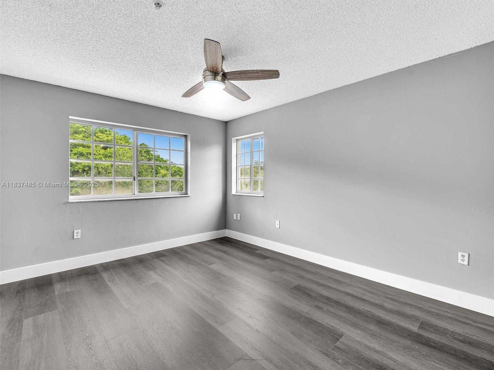Small Image of 2071 RENAISSANCE BLVD #303, Miramar Number 23