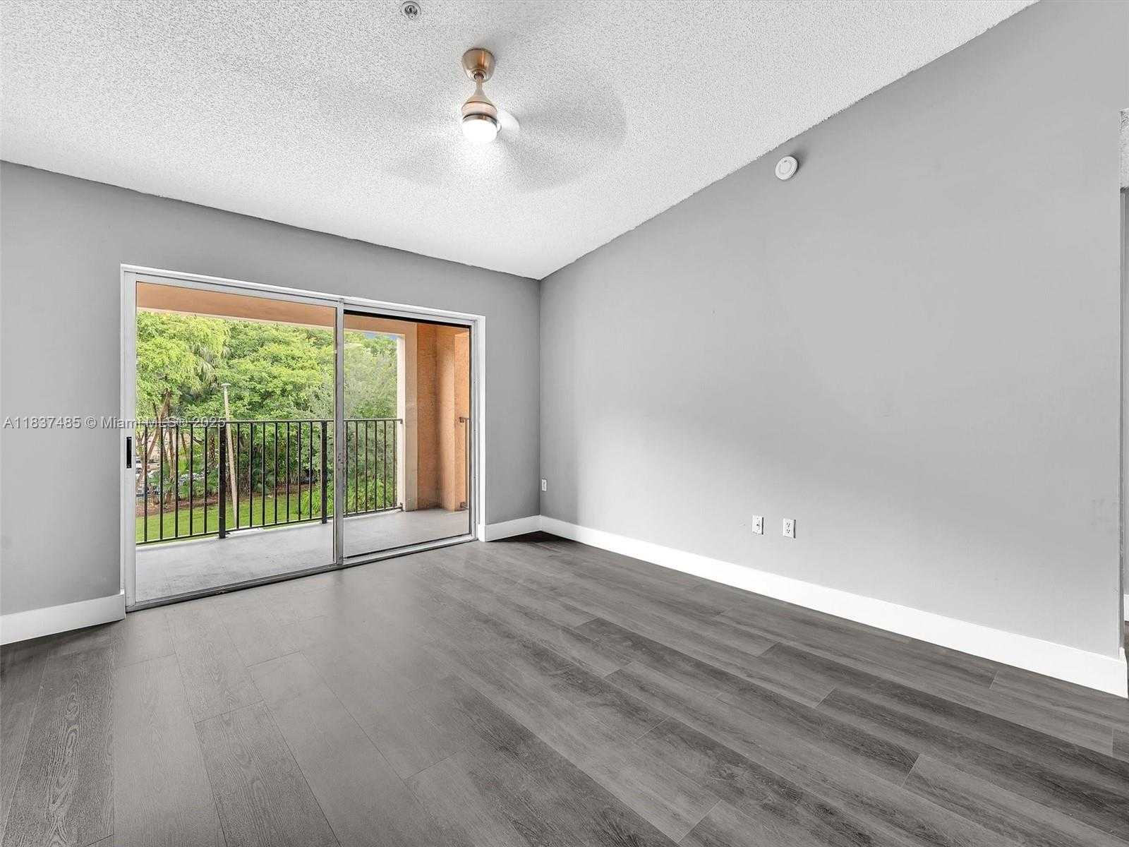 Small Image of 2071 RENAISSANCE BLVD #303, Miramar Number 28