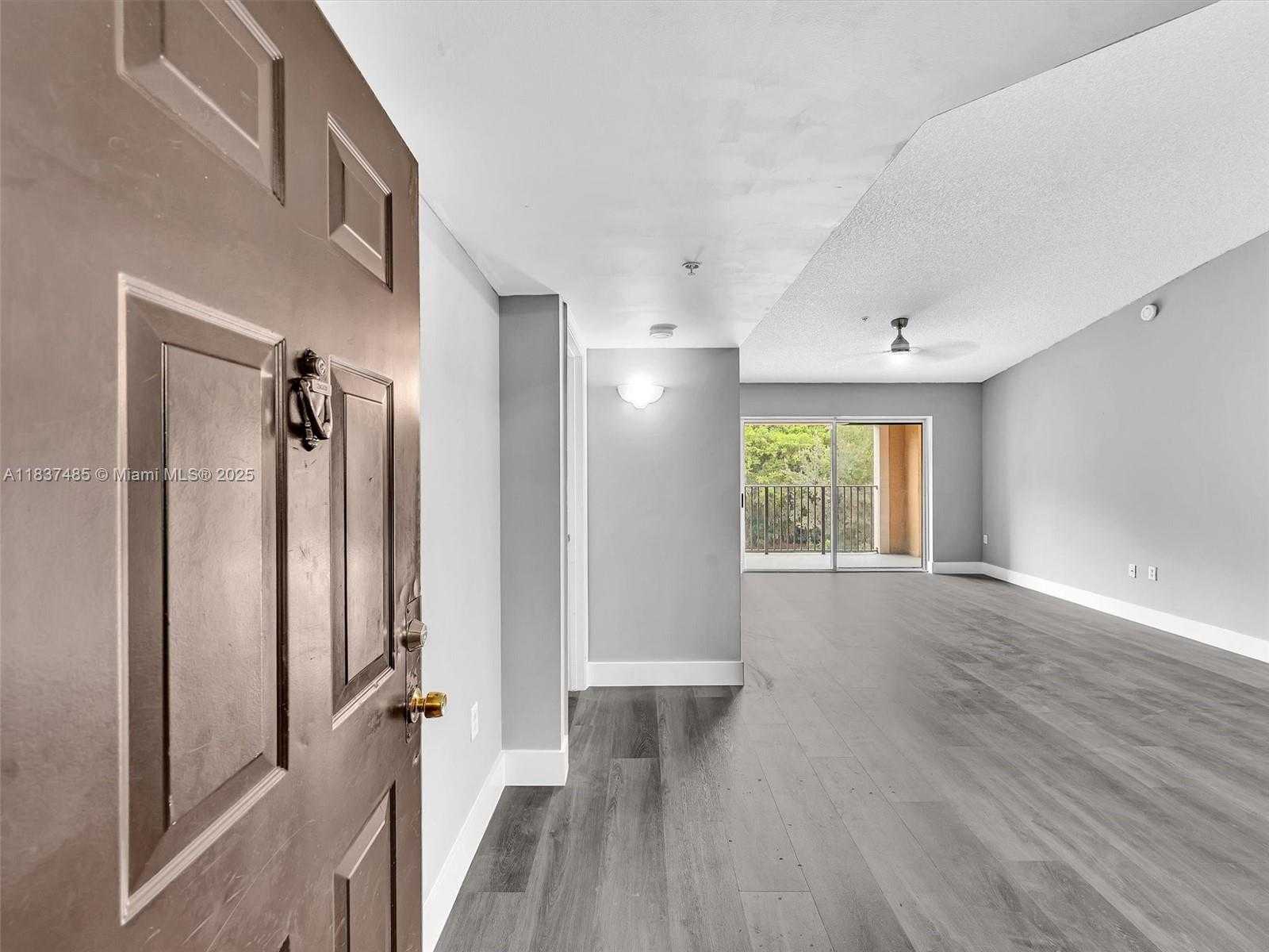 Small Image of 2071 RENAISSANCE BLVD #303, Miramar Number 31