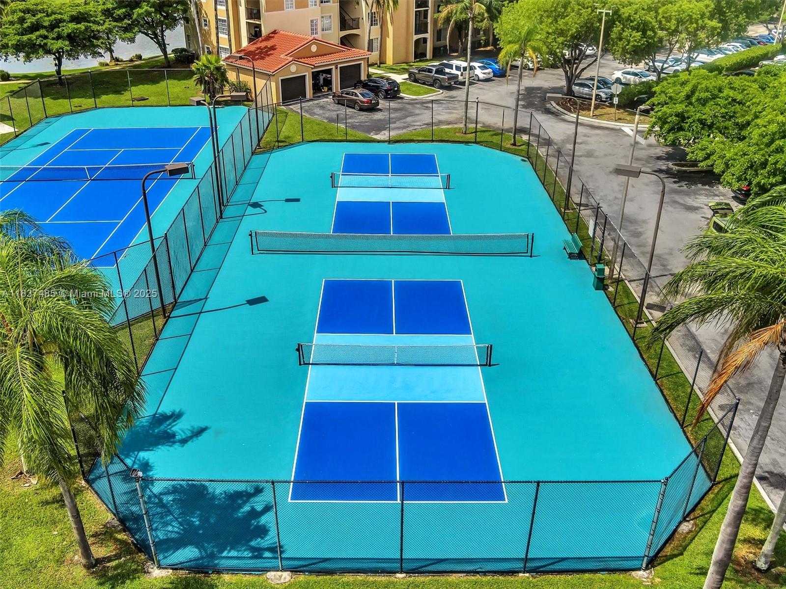 Small Image of 2071 RENAISSANCE BLVD #303, Miramar Number 42