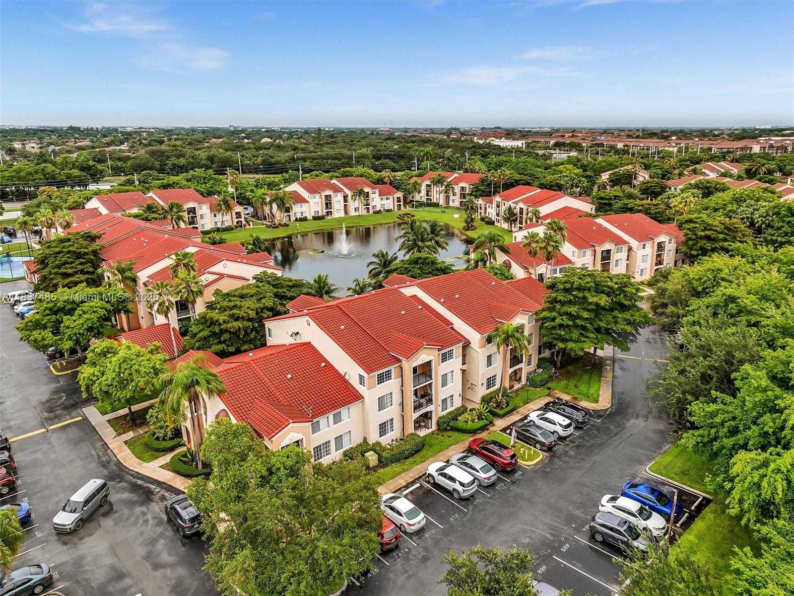 Small Image of 2071 RENAISSANCE BLVD #303, Miramar Number 46