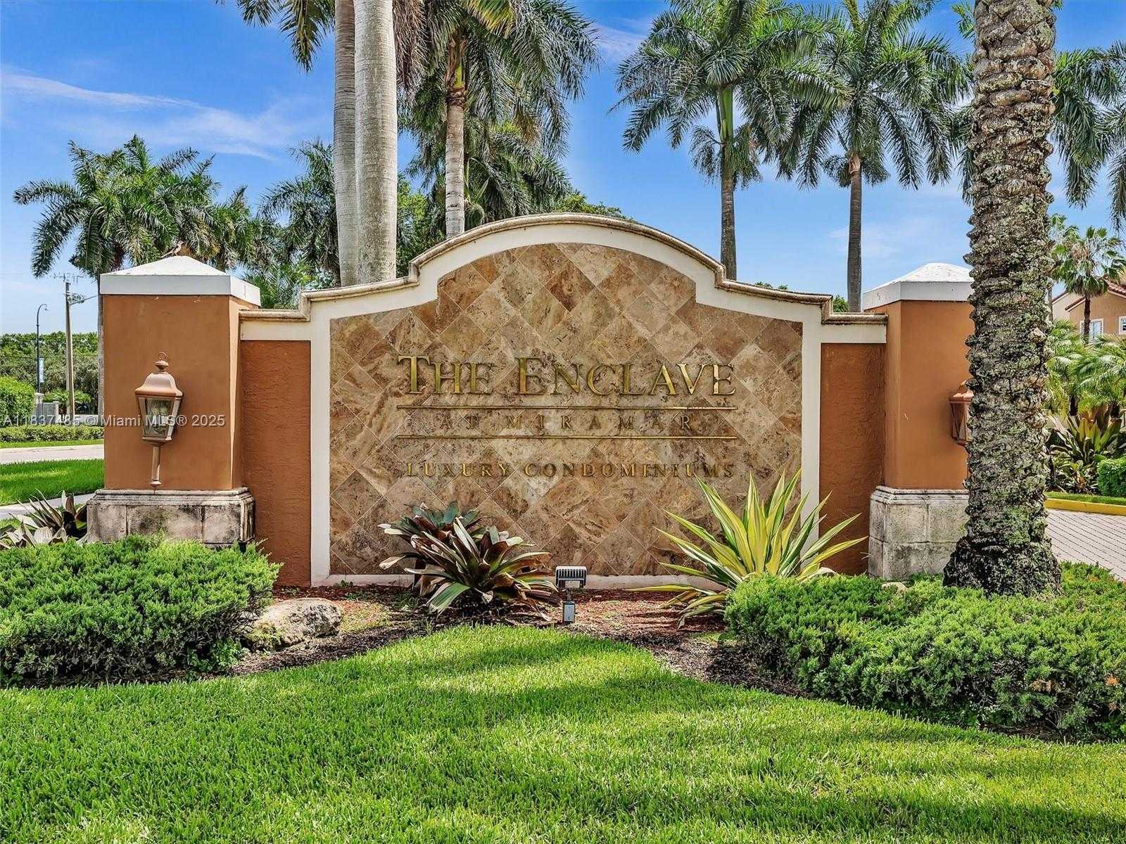 Small Image of 2071 RENAISSANCE BLVD #303, Miramar Number 55