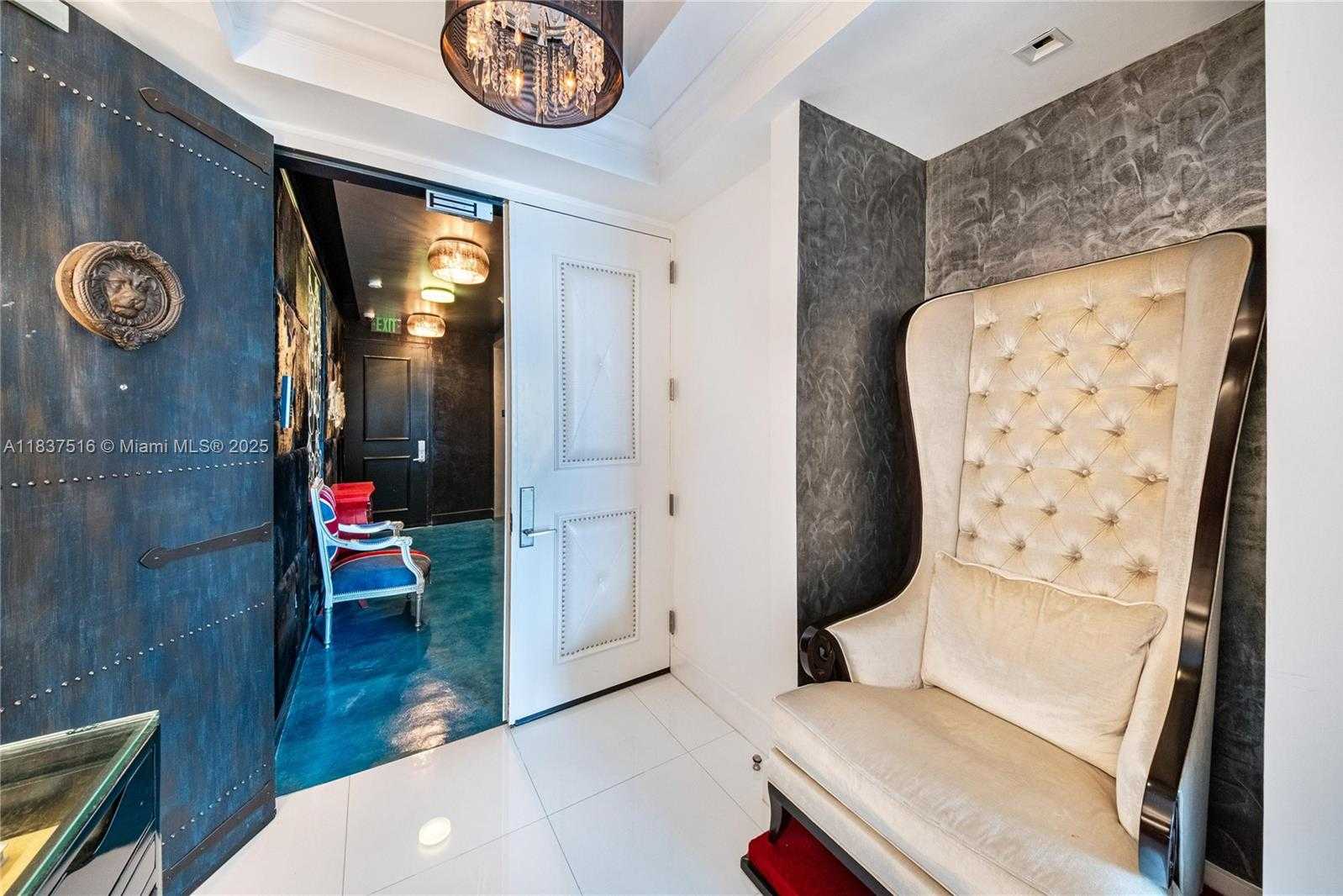 Small Image of 100 SOUTH POINTE DR #3002, Miami Beach Number 7