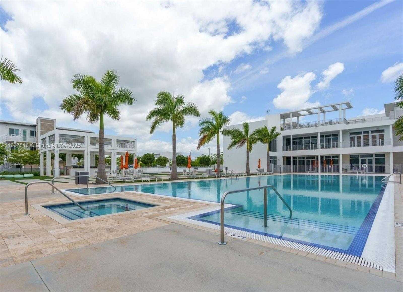 Small Image of 6421 NORTH WEST 102ND PATH #104, Doral Number 28