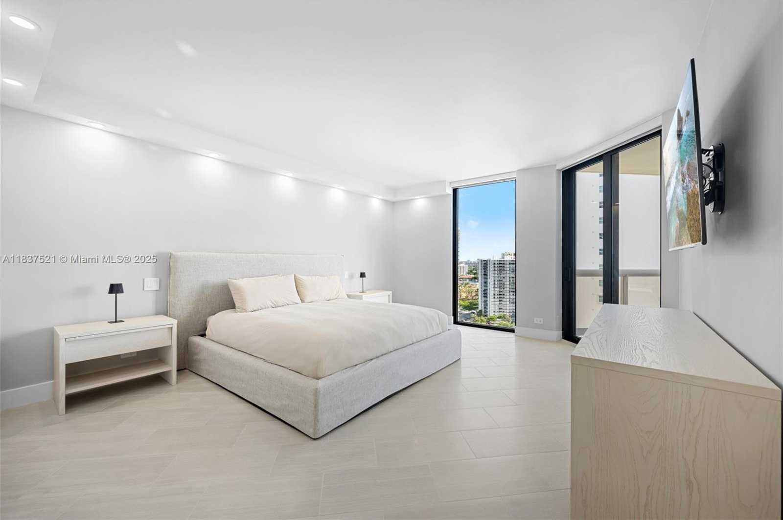 Small Image of 20191 EAST COUNTRY CLUB DR #2206, Aventura Number 12