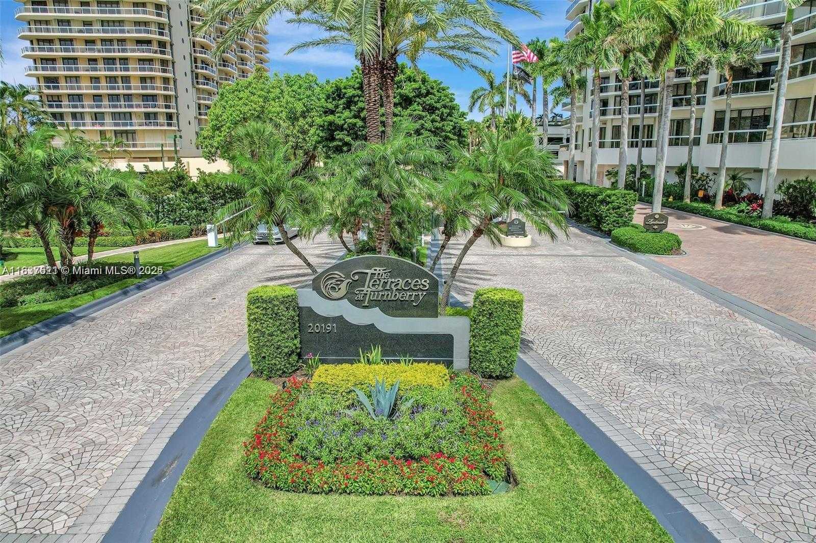 Small Image of 20191 EAST COUNTRY CLUB DR #2206, Aventura Number 2